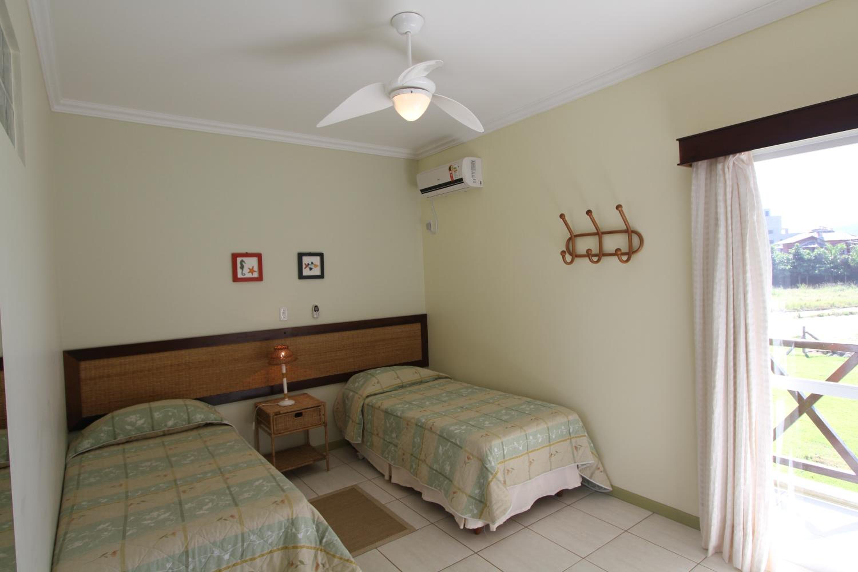 Two-Bedroom Apartment with Sea View photo 3