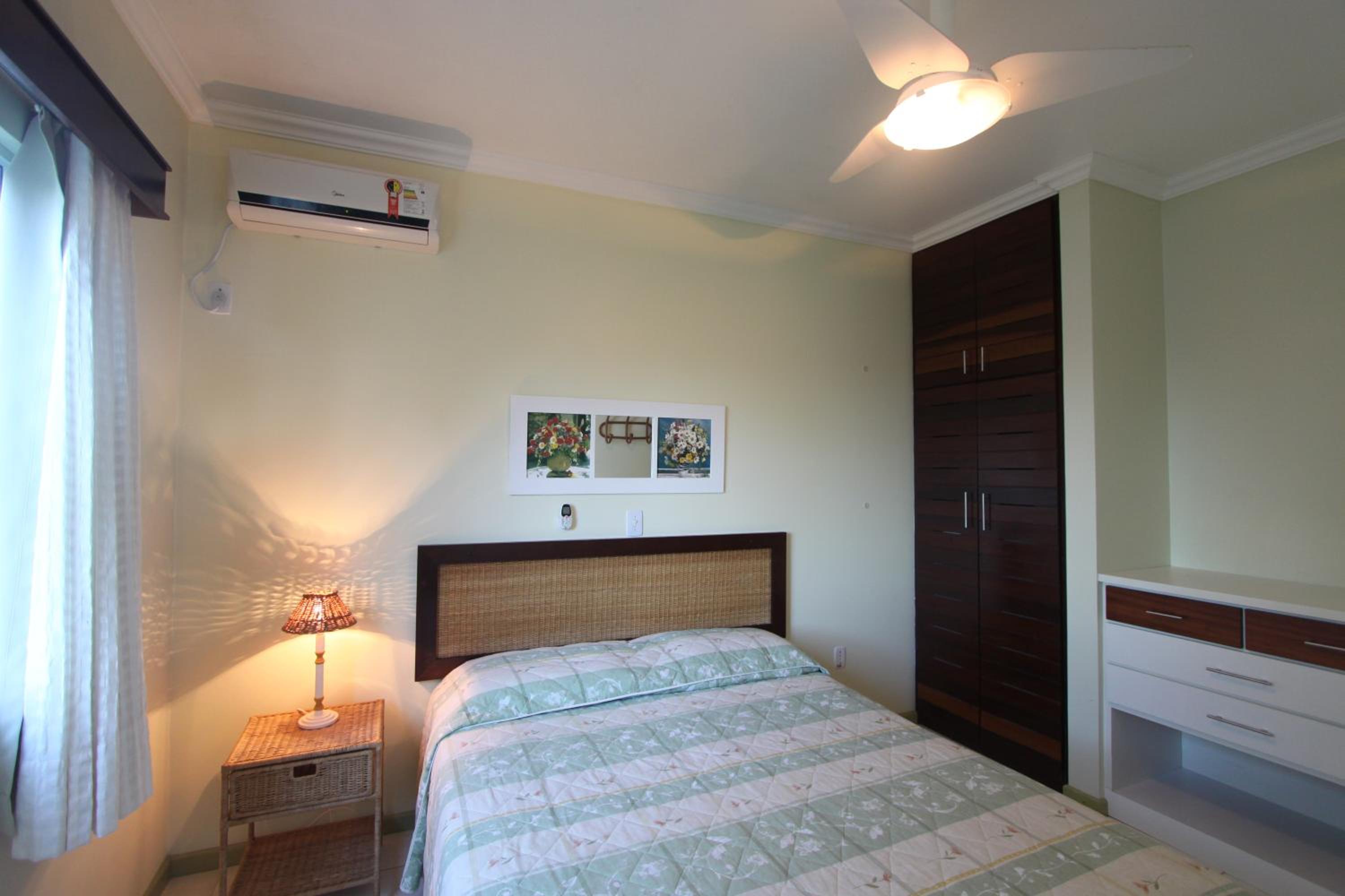 One-Bedroom Side Apartment photo 3