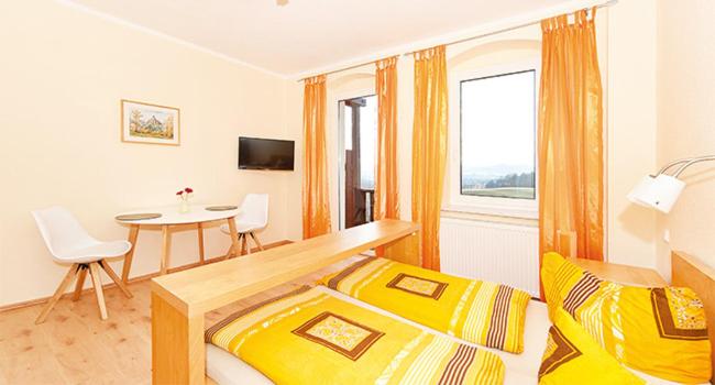 Apartment with Mountain View photo 1
