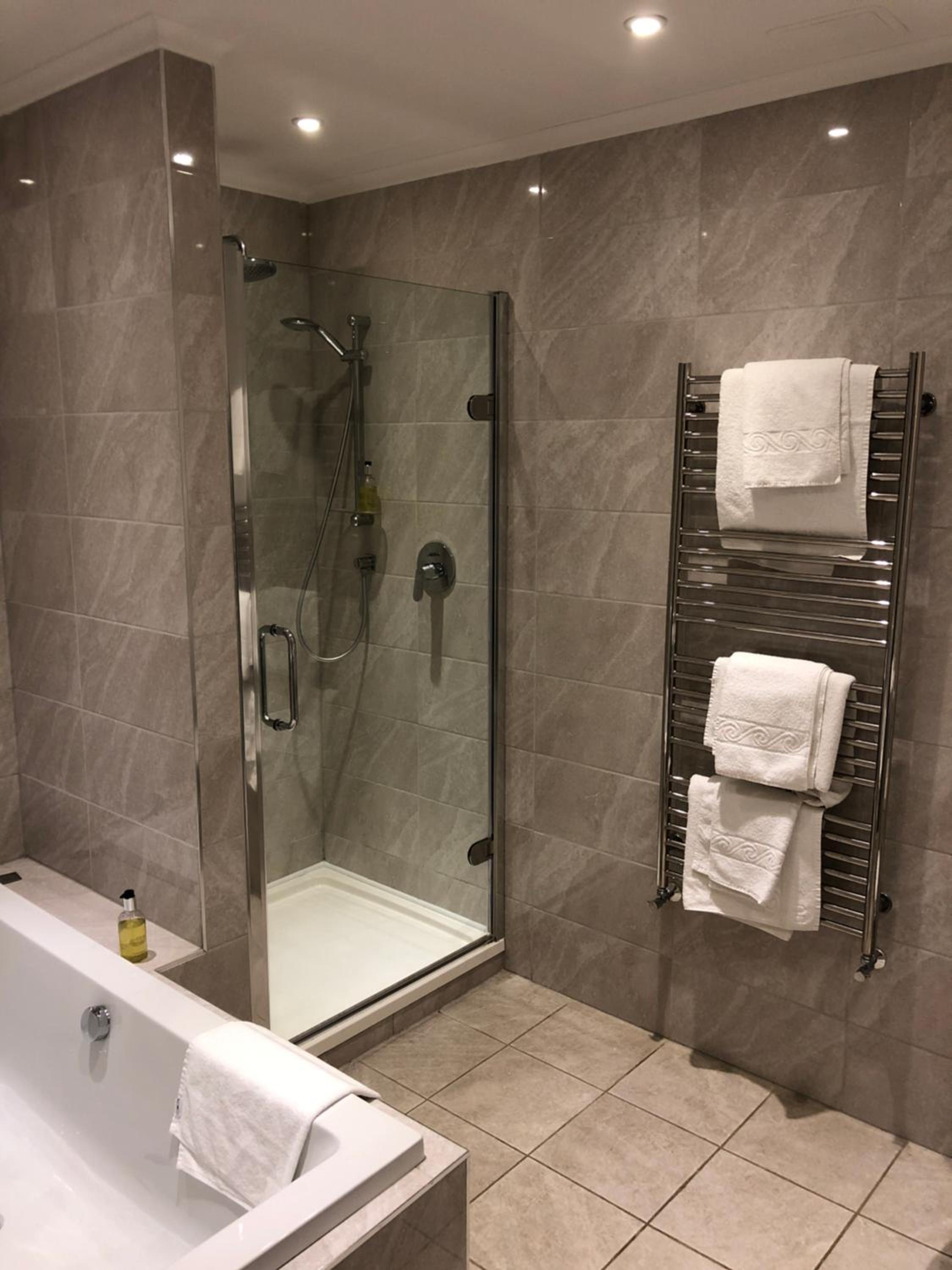 Premier Twin Room photo 3