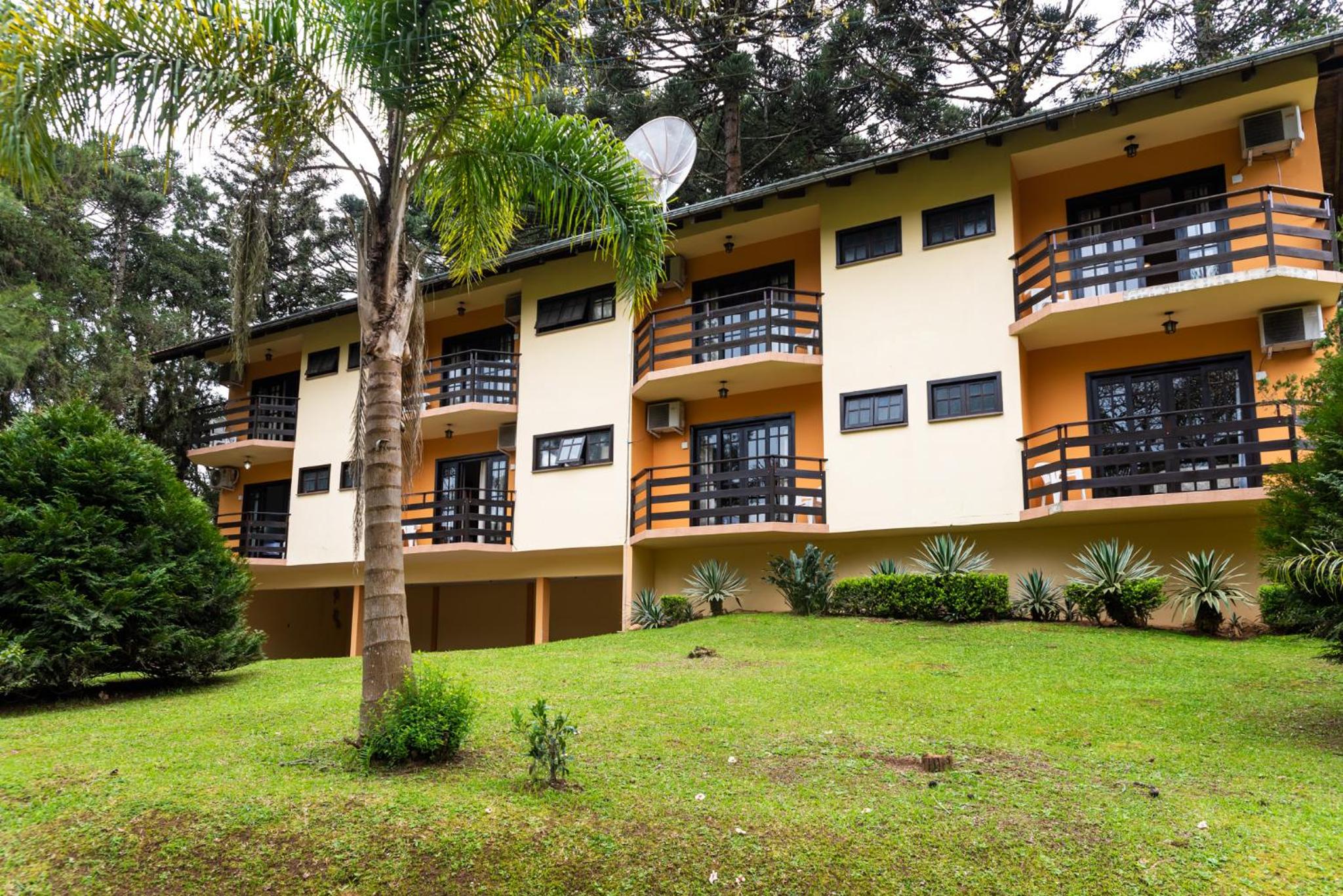 Double or Twin Room with Balcony - Photo 11