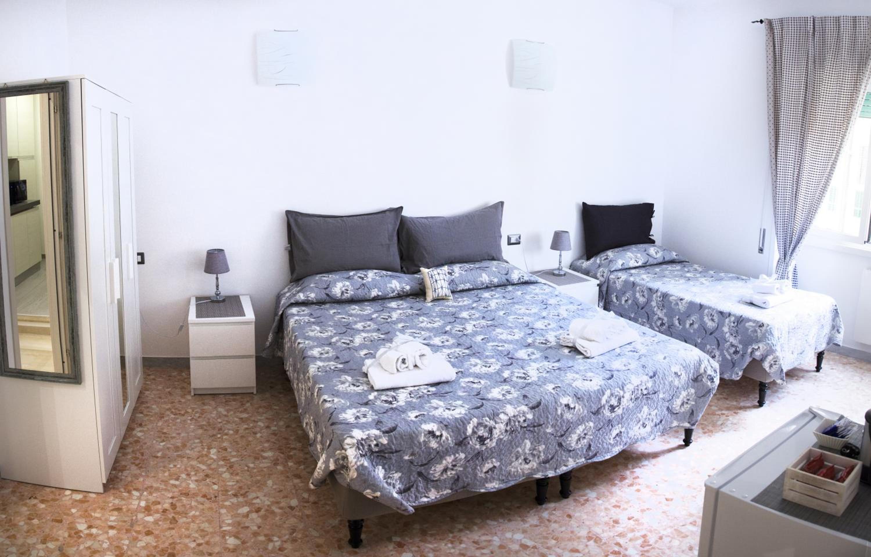 Triple Room With Private Bathroom