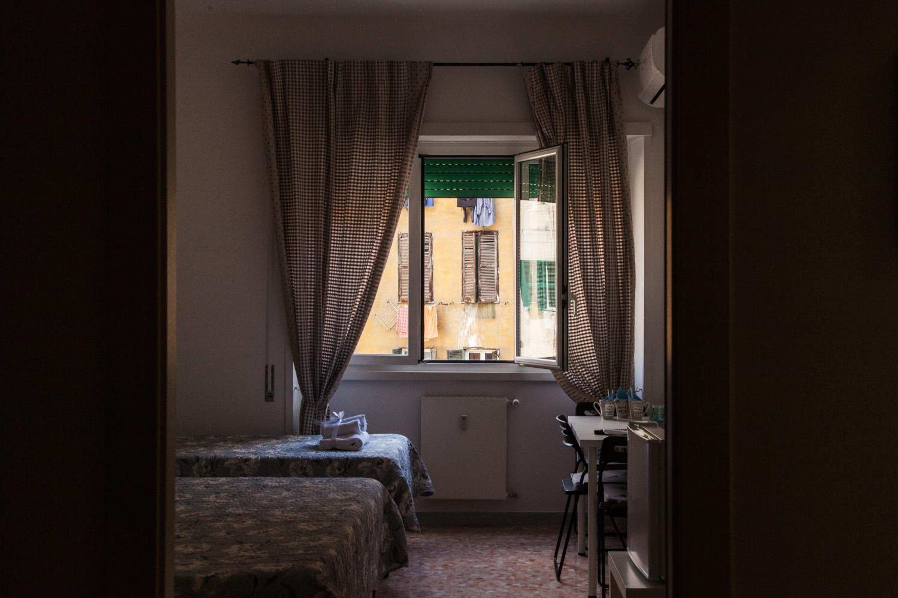 Triple Room With Private Bathroom photo 2