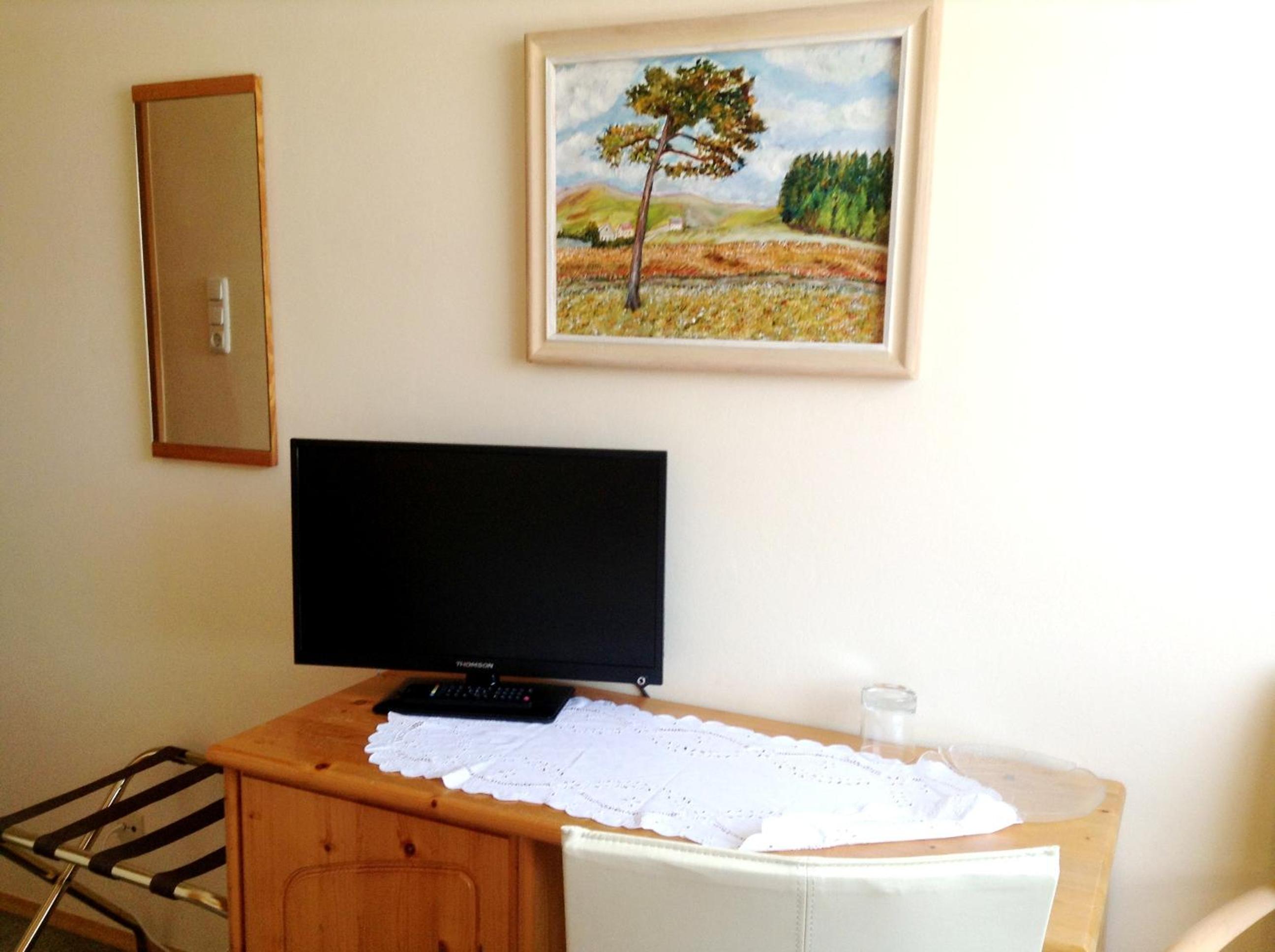Single Room photo 2