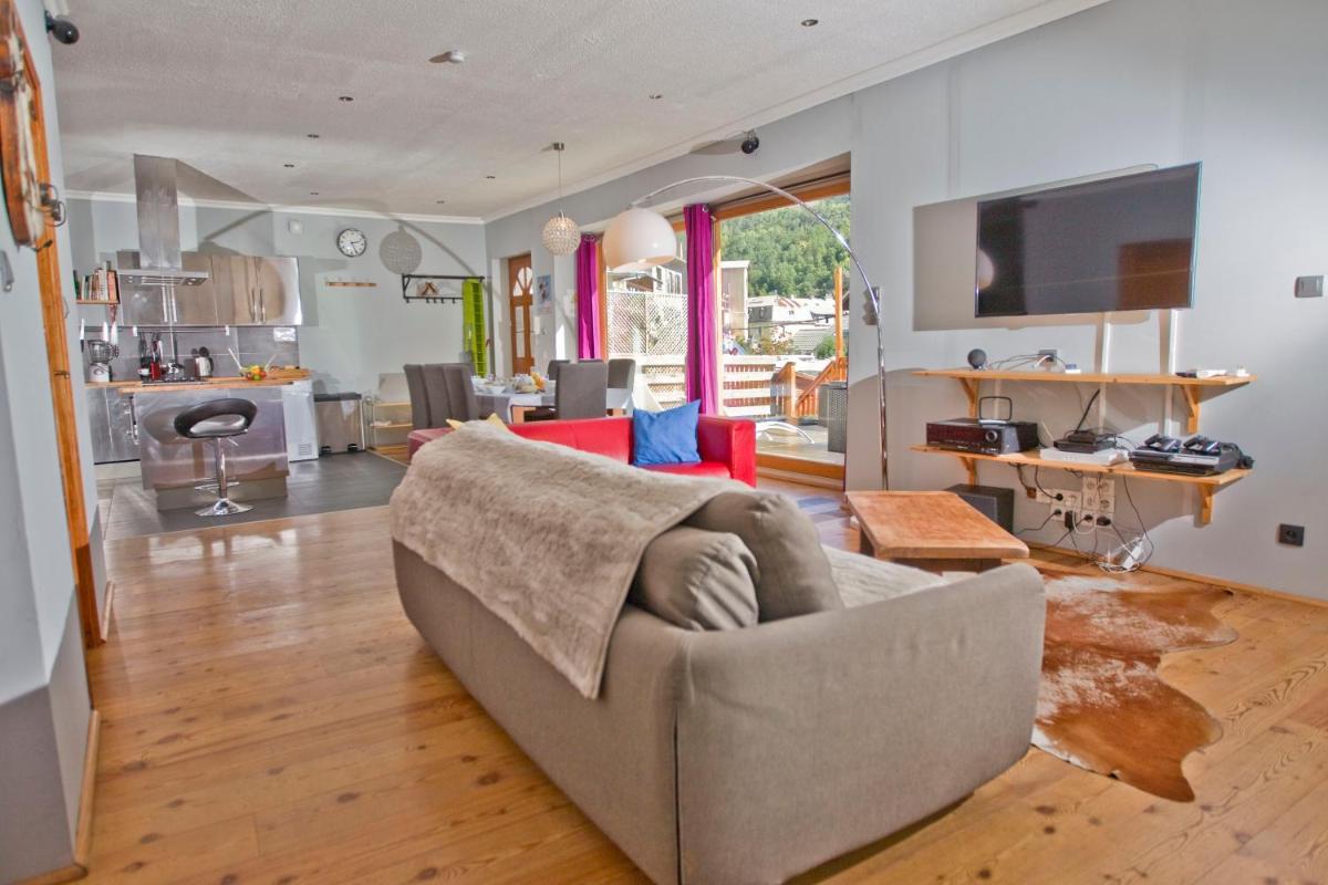 Three-Bedroom Apartment (6 Adults) photo 1