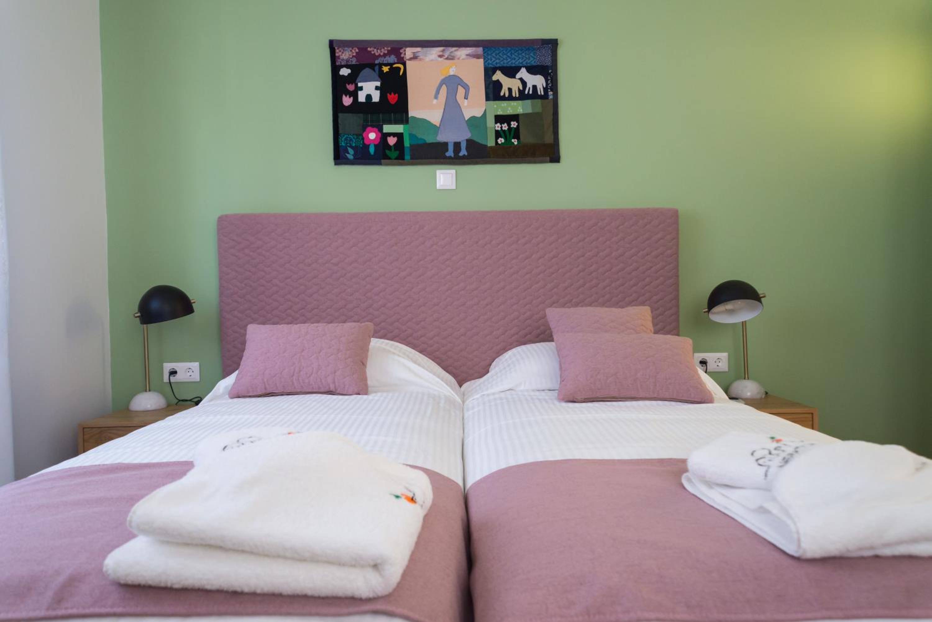 Quadruple Room with Balcony photo 1