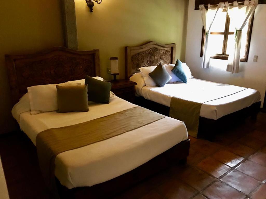 Double Room with Two Double Beds photo 2