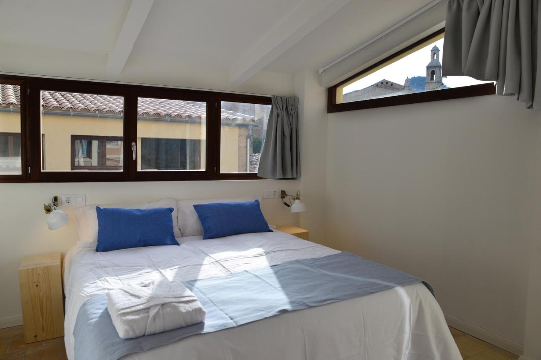 Deluxe Double Room - Photo 15