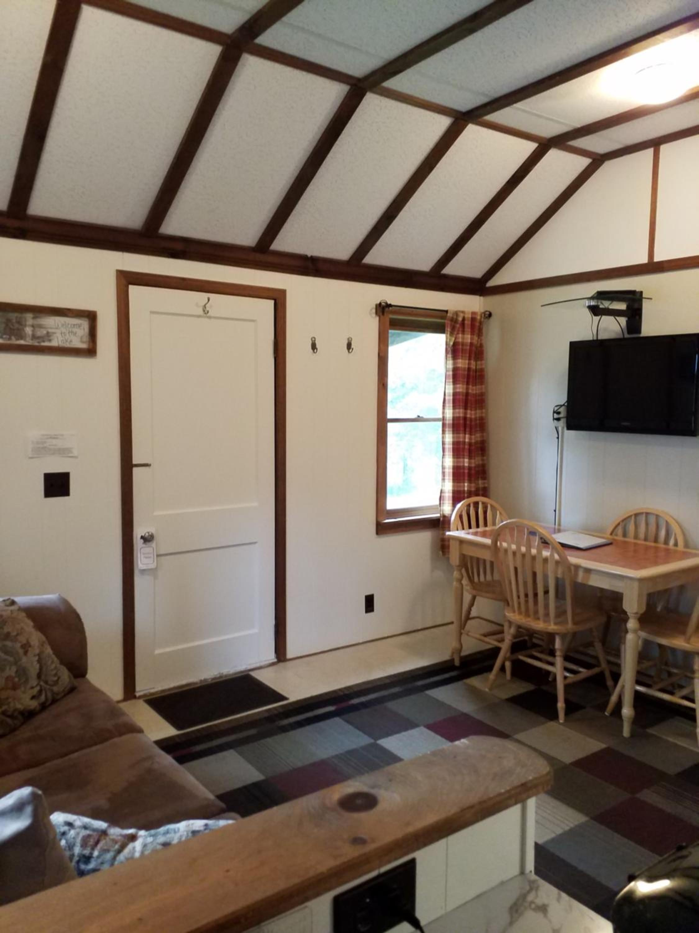 Two Bedroom Cottage F  photo 1