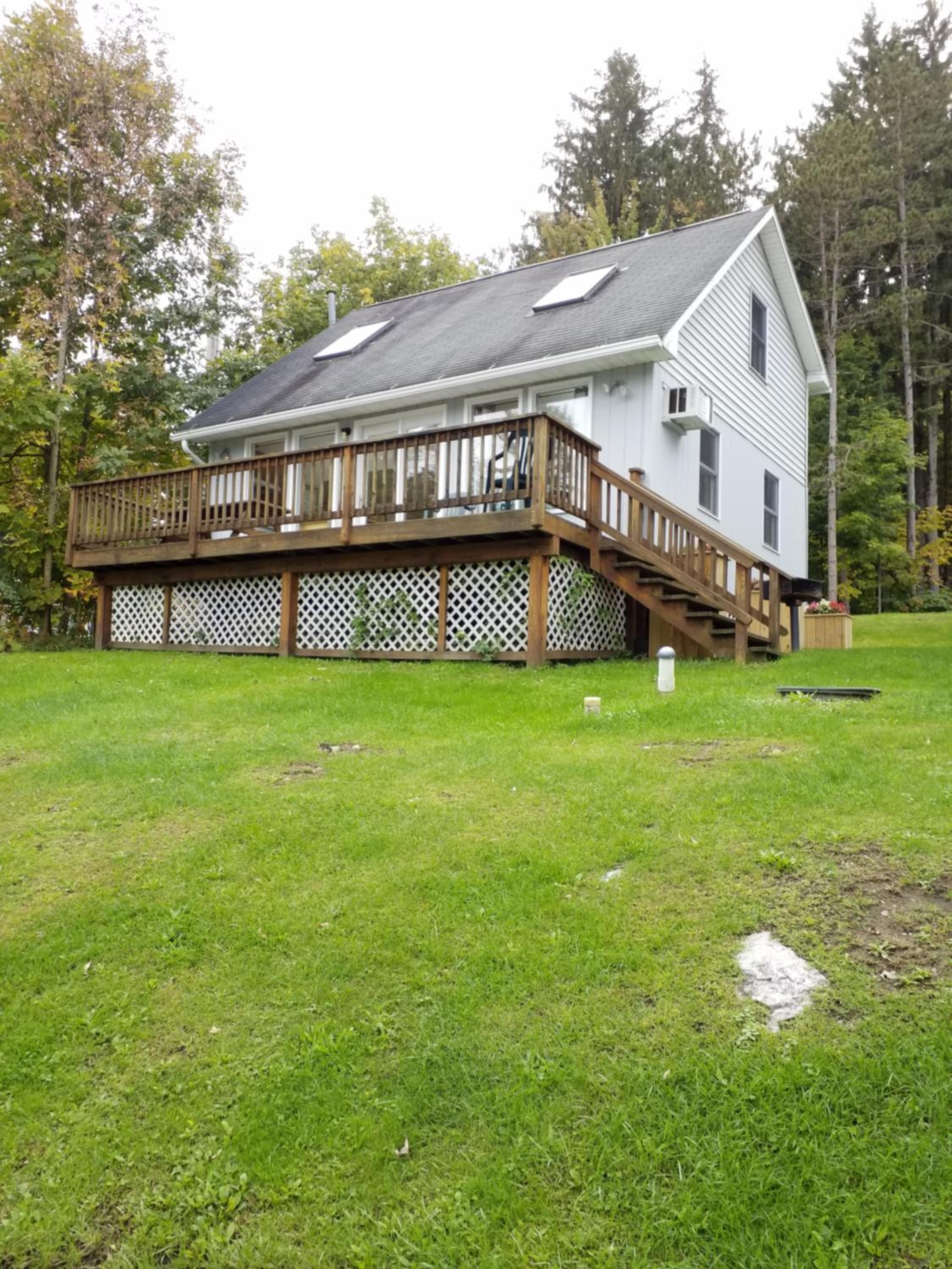 Three Bedroom Cottage I  photo 2