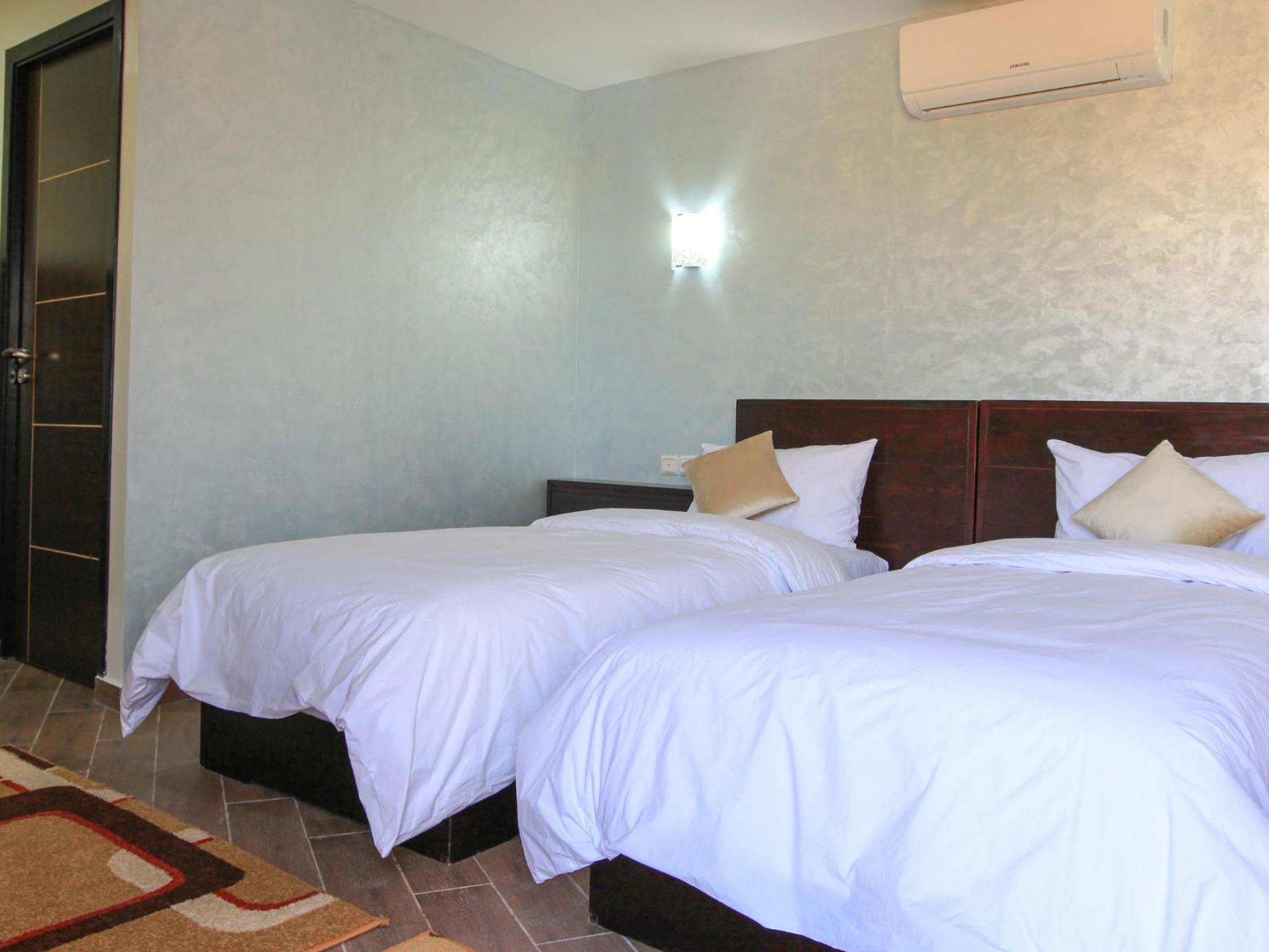 Bungalow with Sea View photo 2
