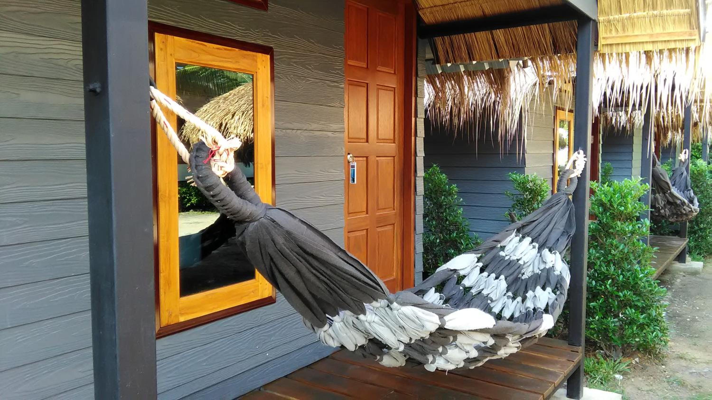 Budget Bungalow - Photo 10
