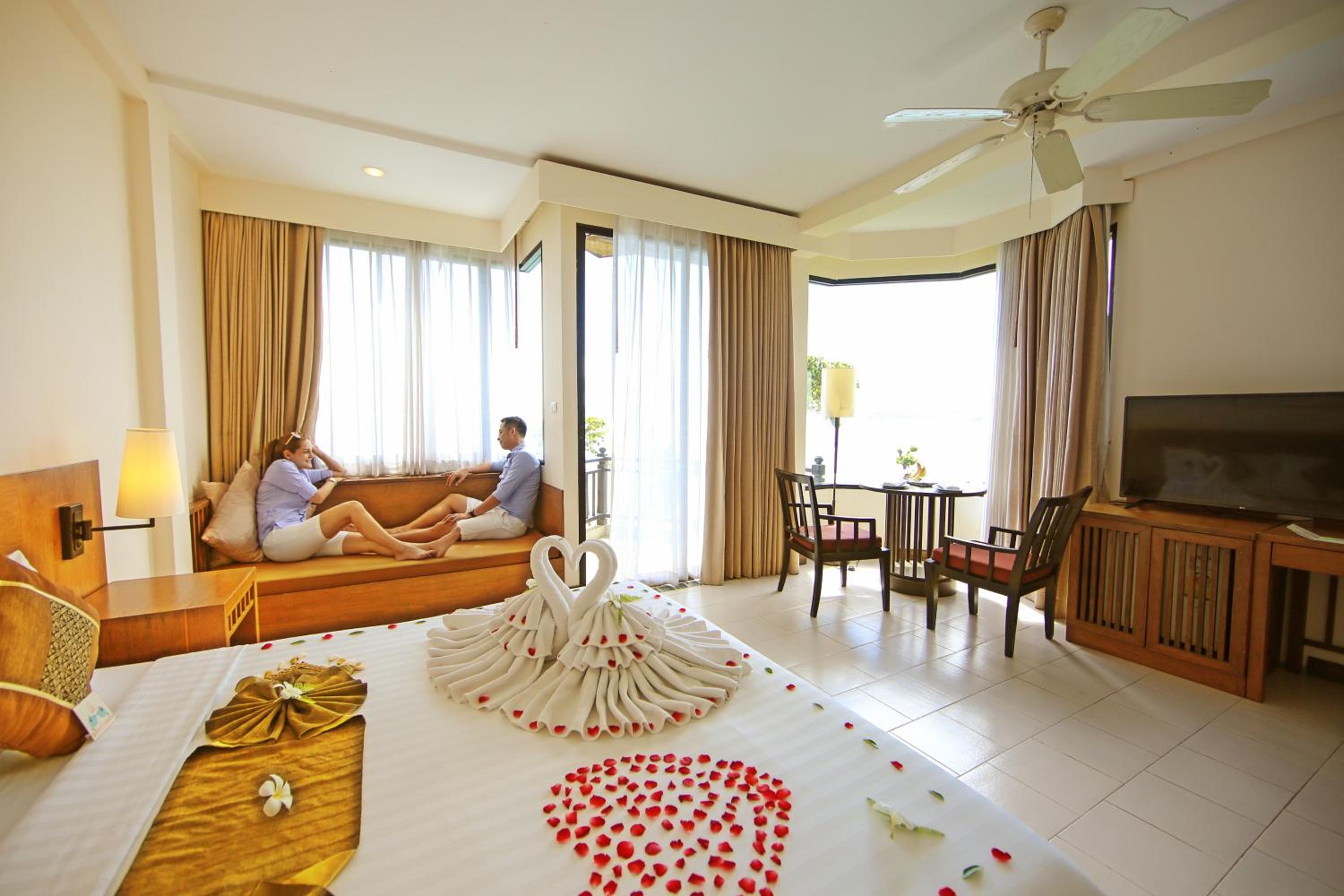 Grand Deluxe Double room with Sea View - Photo 7