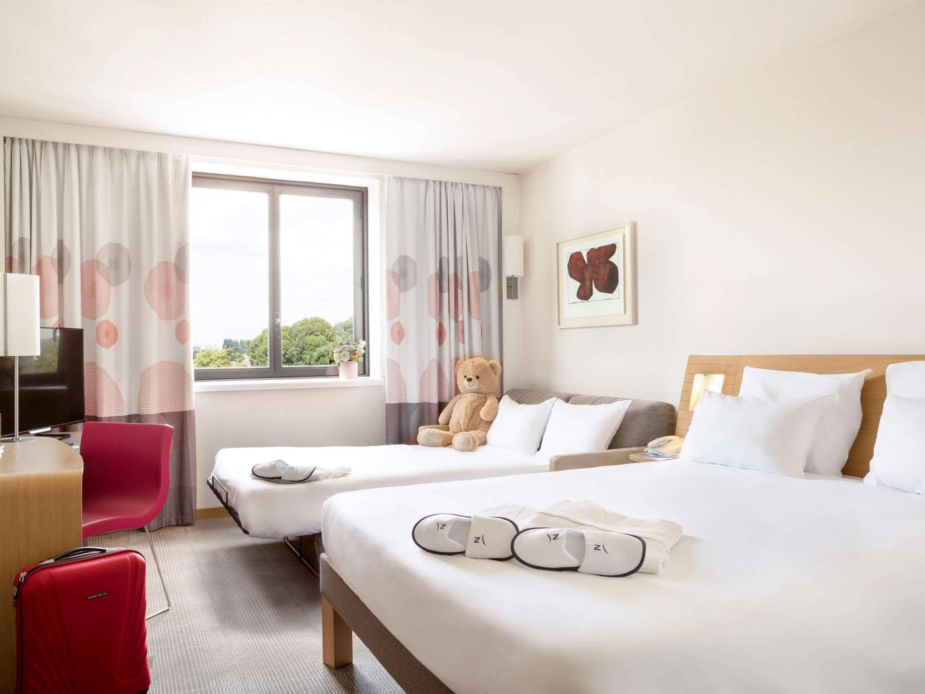 Superior Queen Room with Sofa Bed
