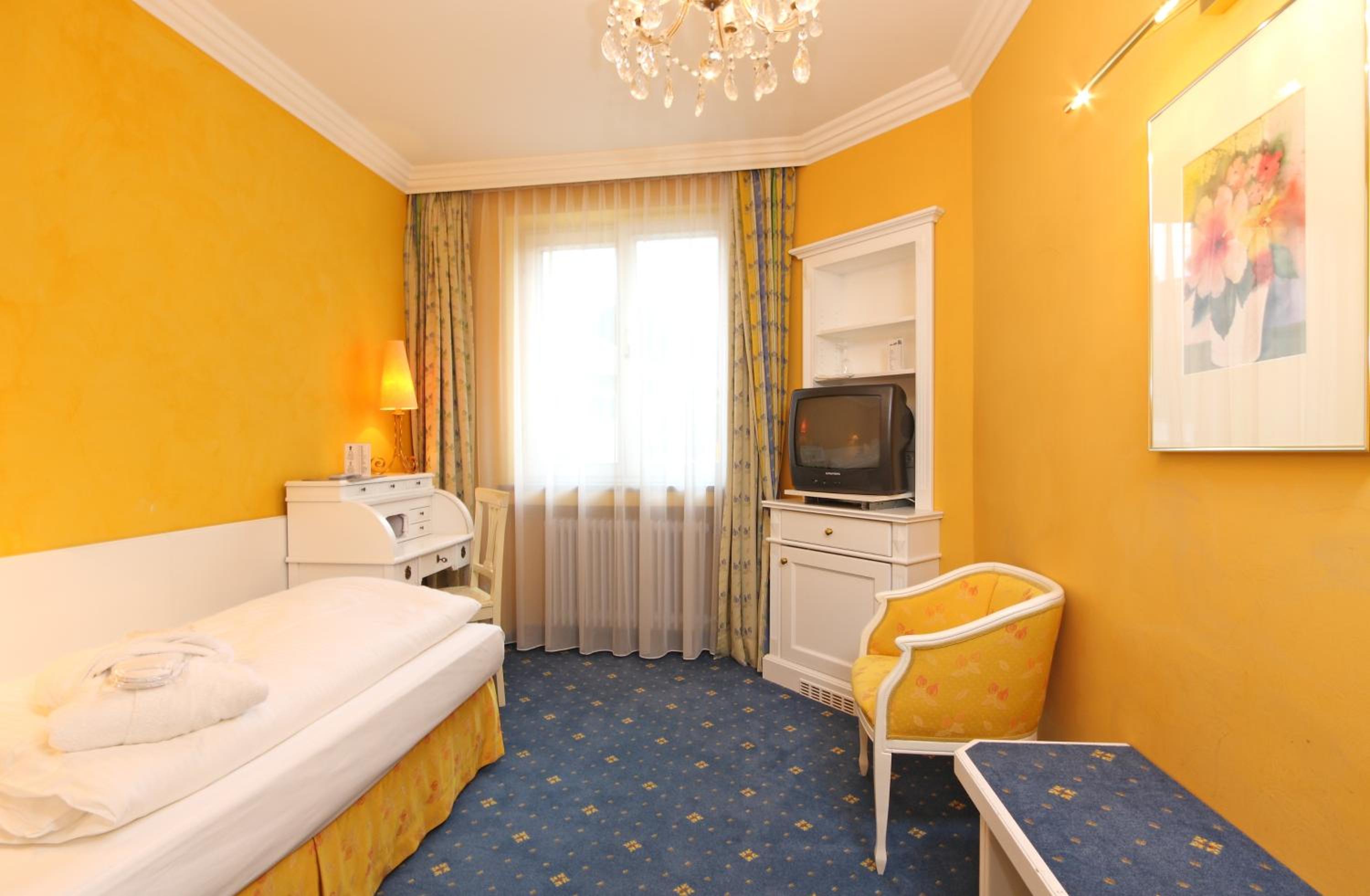 Standard Single Room photo 2