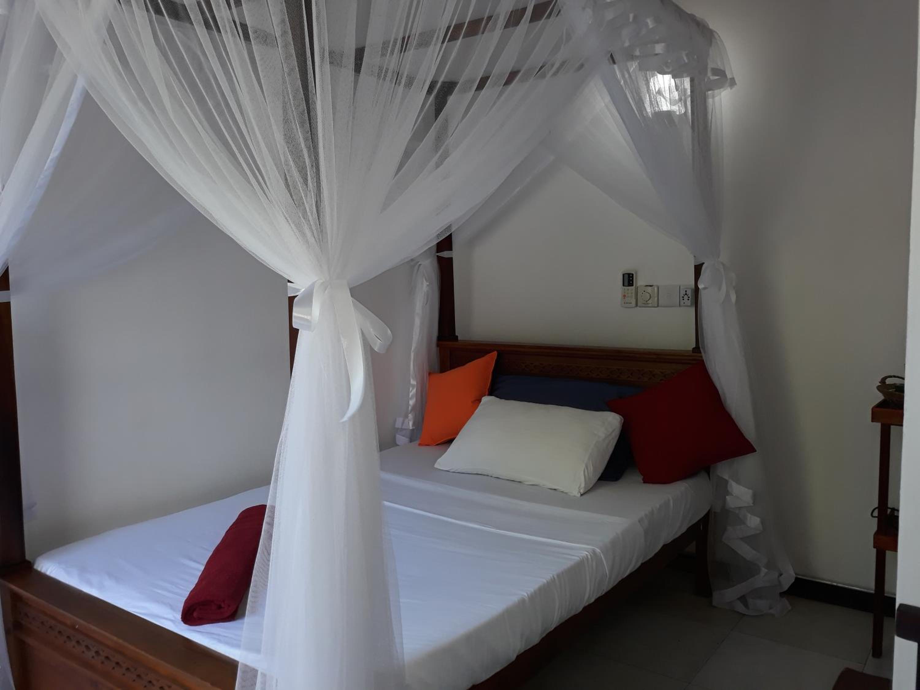 Budget Single Room