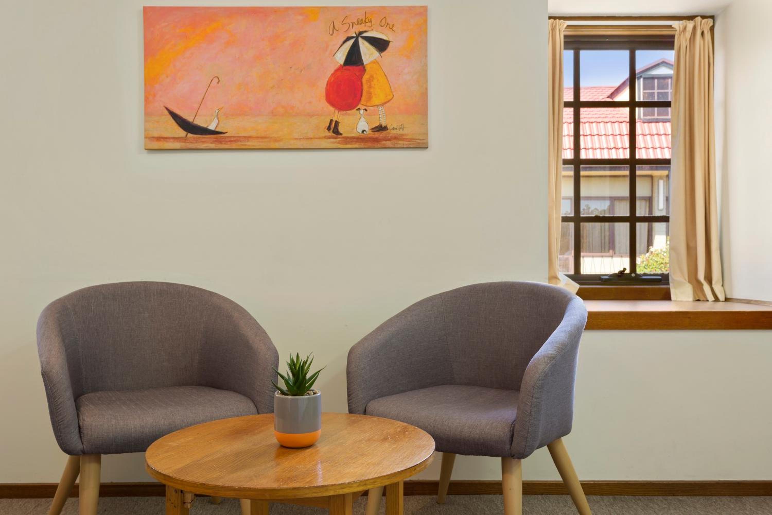 Three-Bedroom Apartment - Photo 3