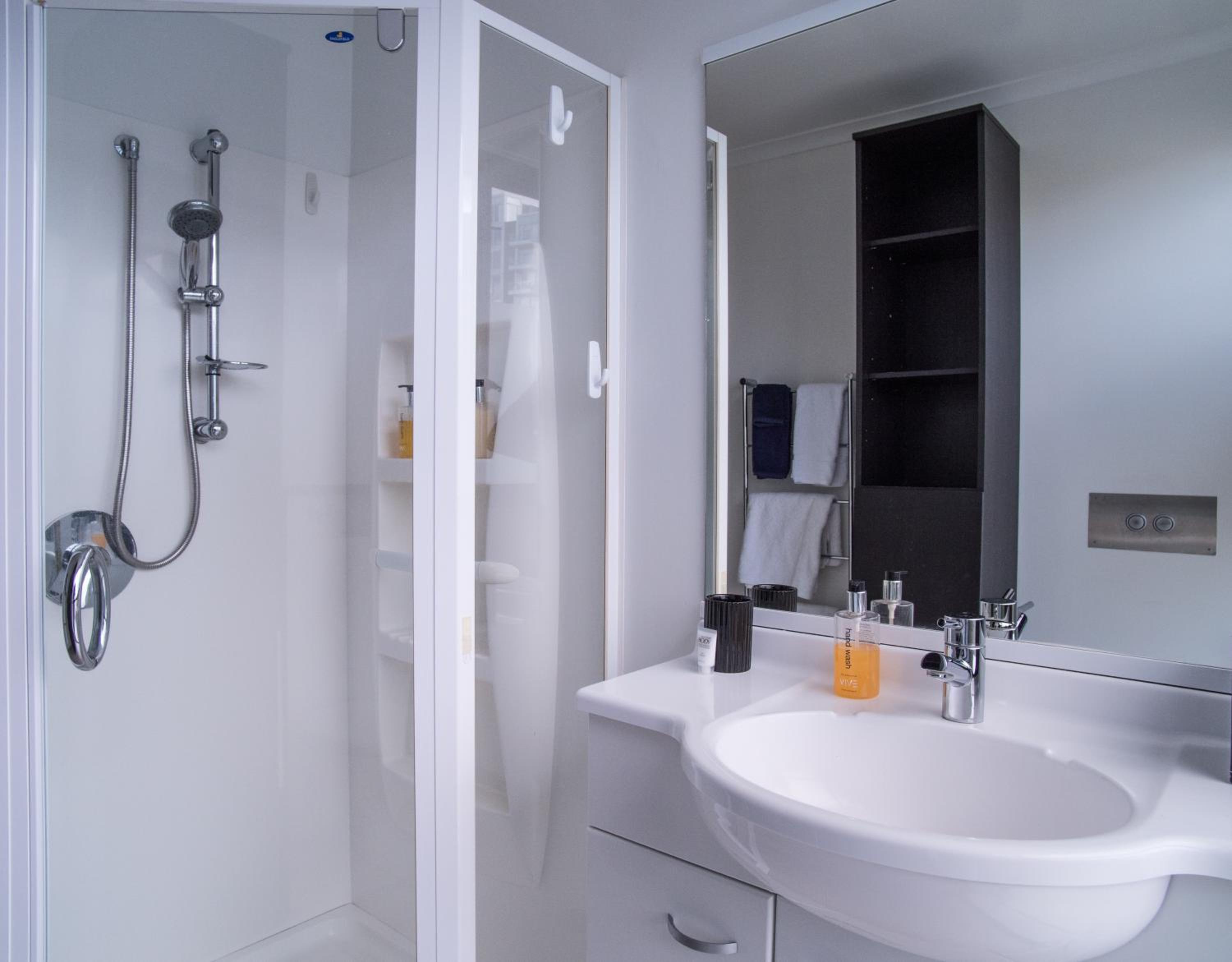 Two-Bedroom Apartment thumbnail 6