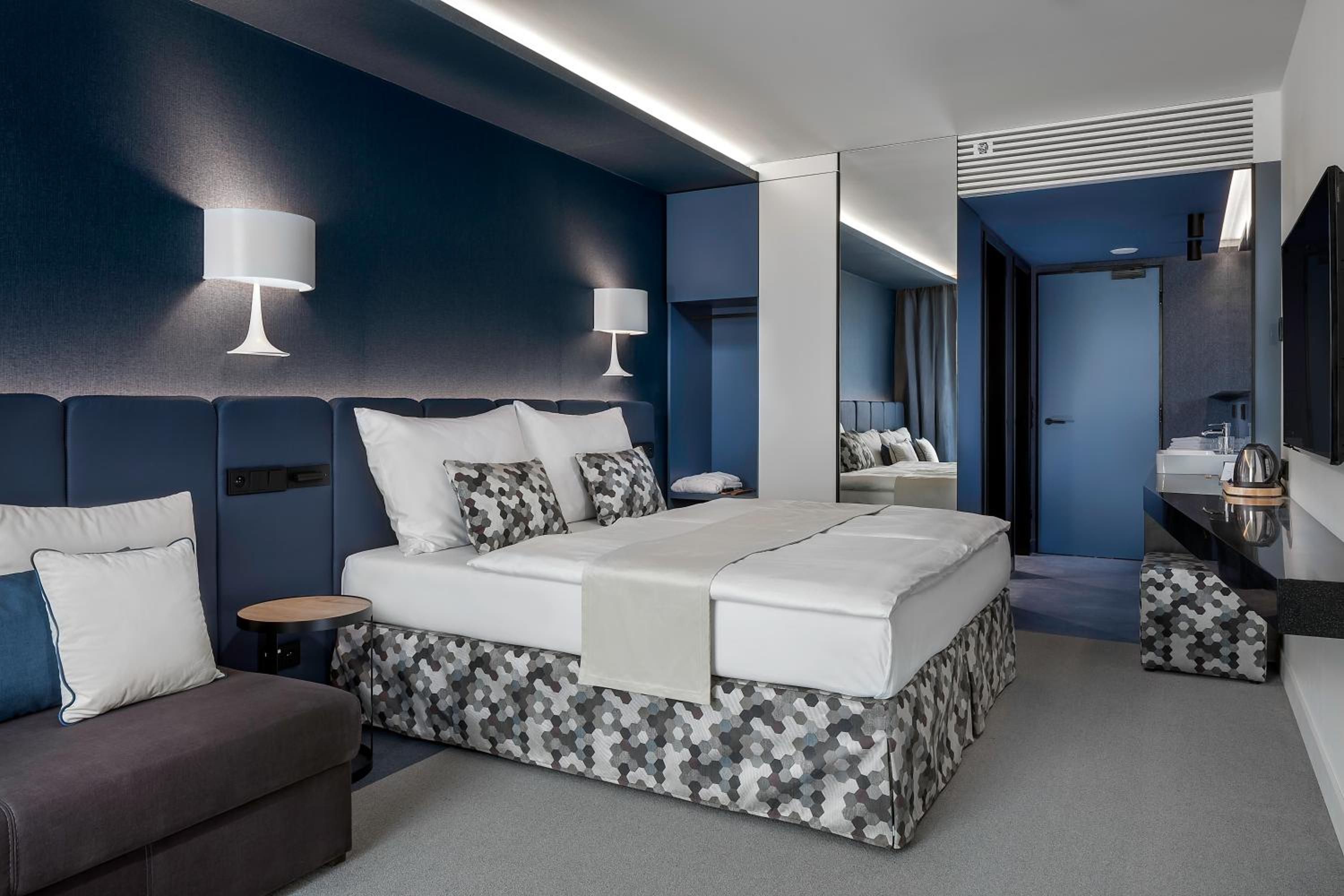 Deluxe Quadruple Room