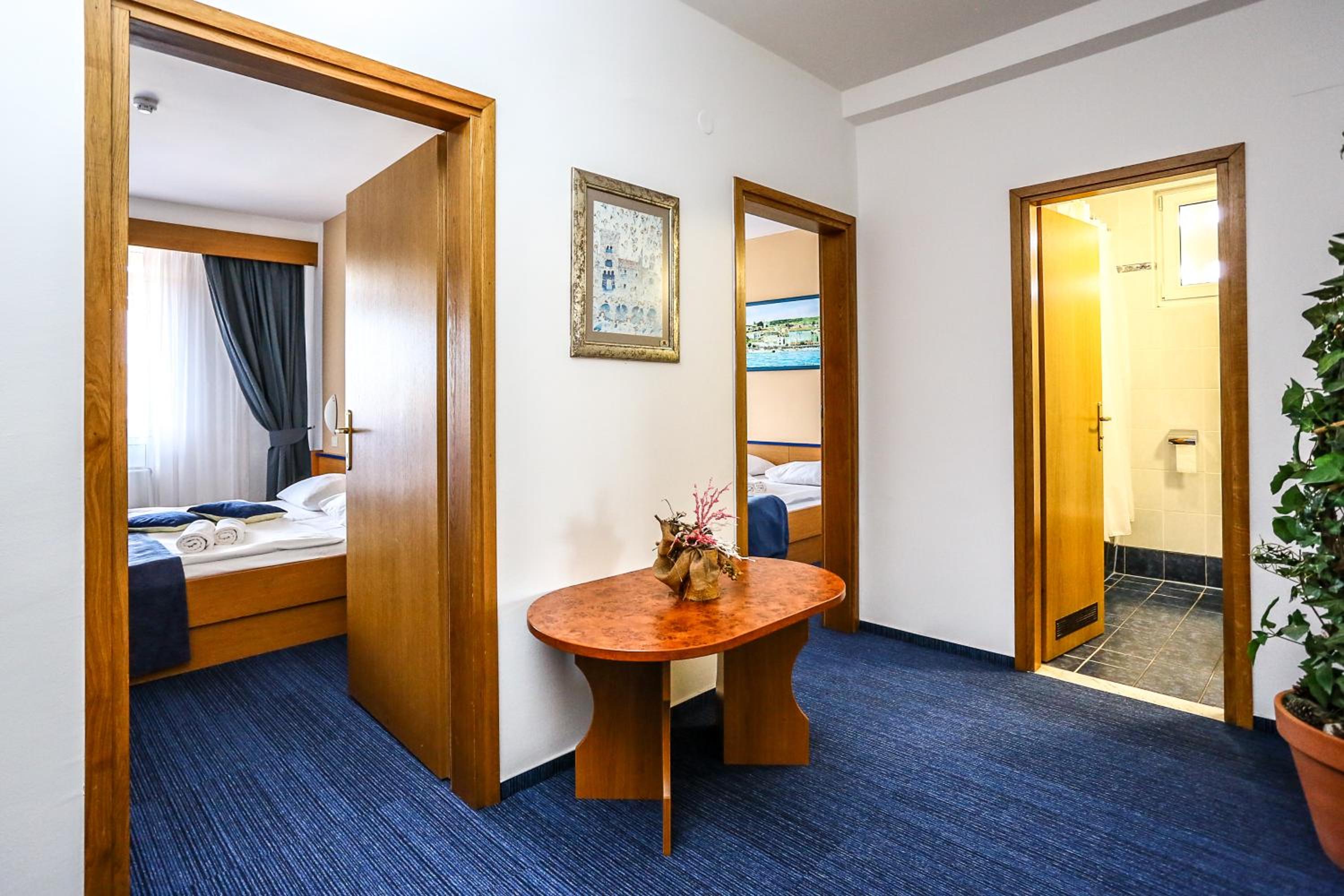 Familienzimmer mit Balkon
