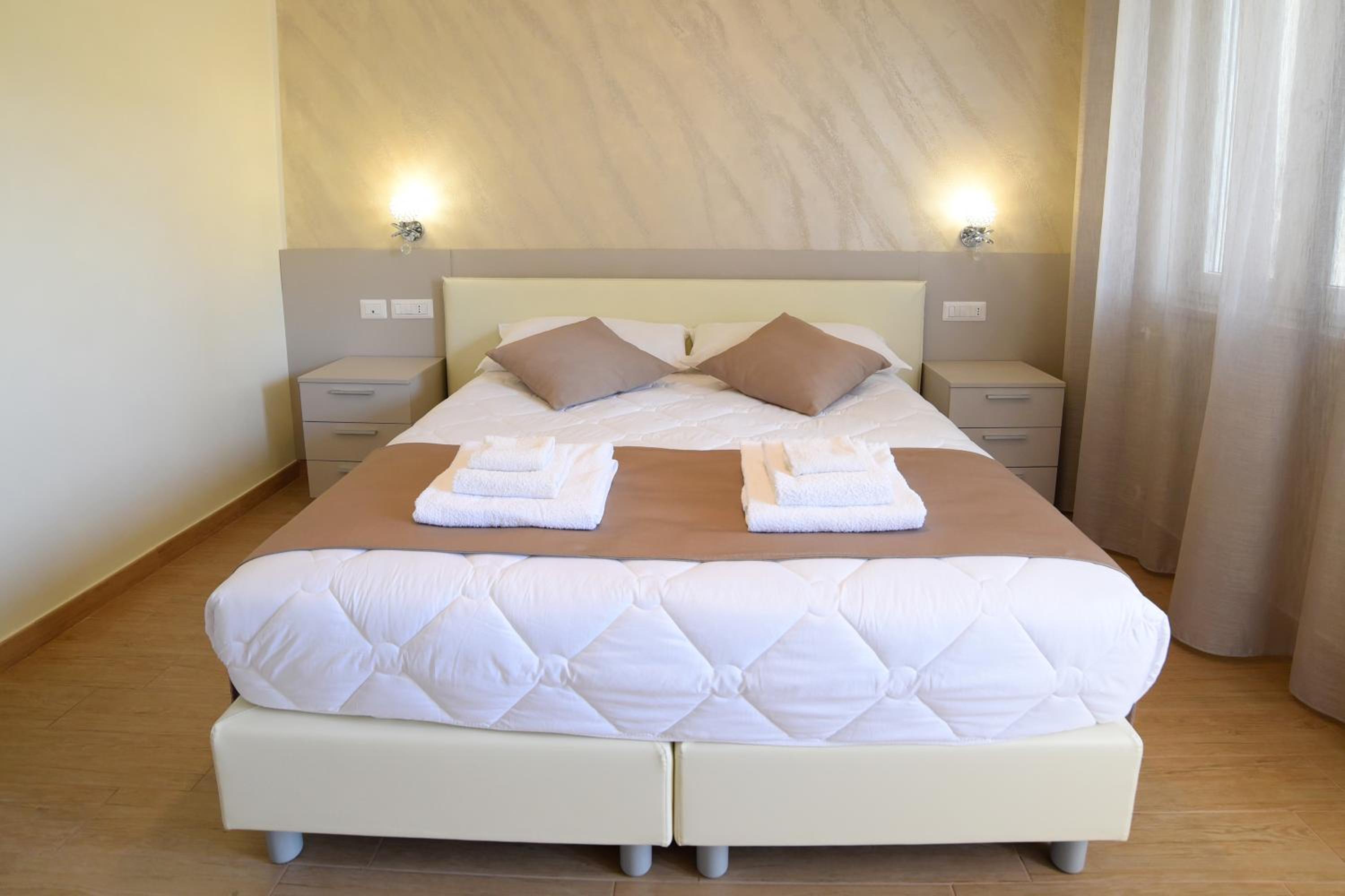 Double or Twin Room with Garden View photo 1