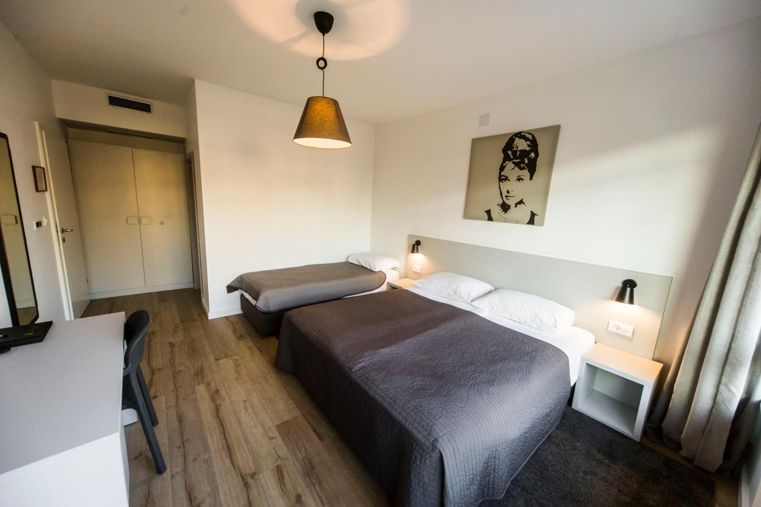 Standard Triple Room photo 3