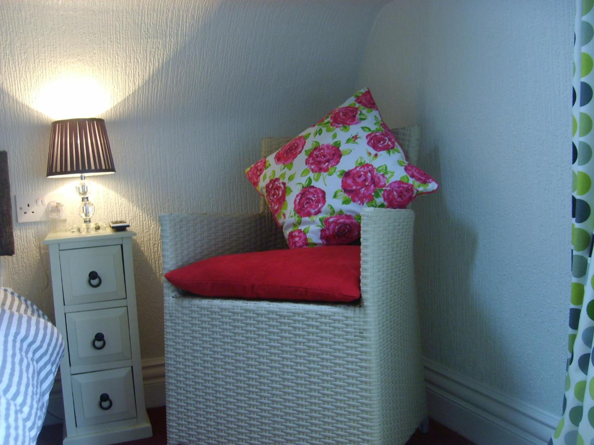 Premier King Room - Photo 4