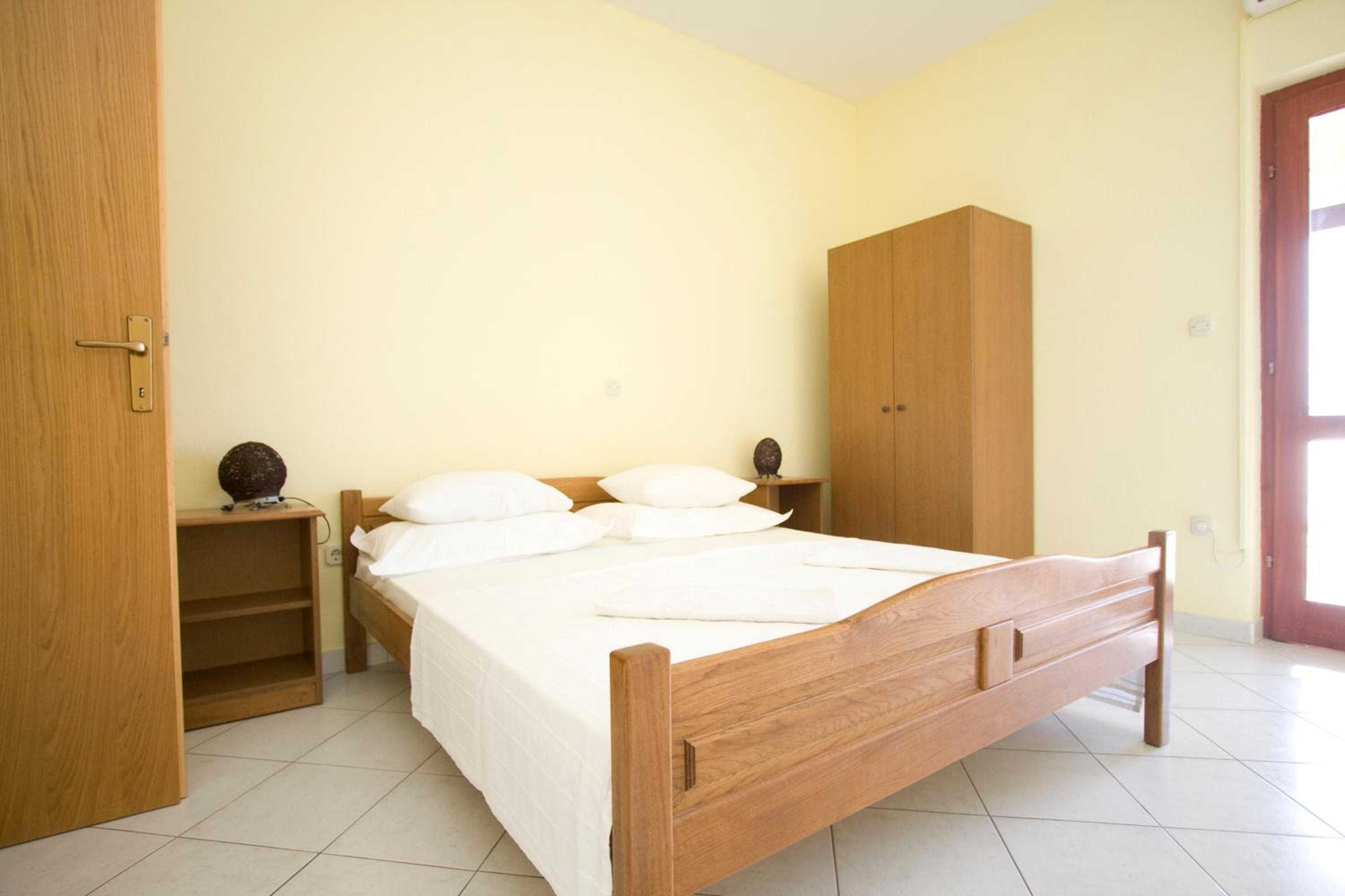 Two-Bedroom Apartment with Balcony and Sea View