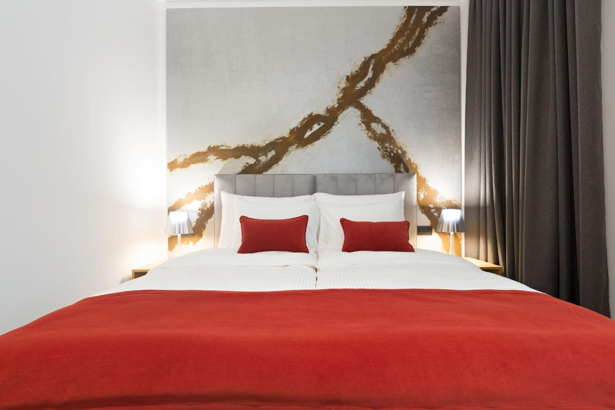 Superior Double or Twin Room - Photo 5