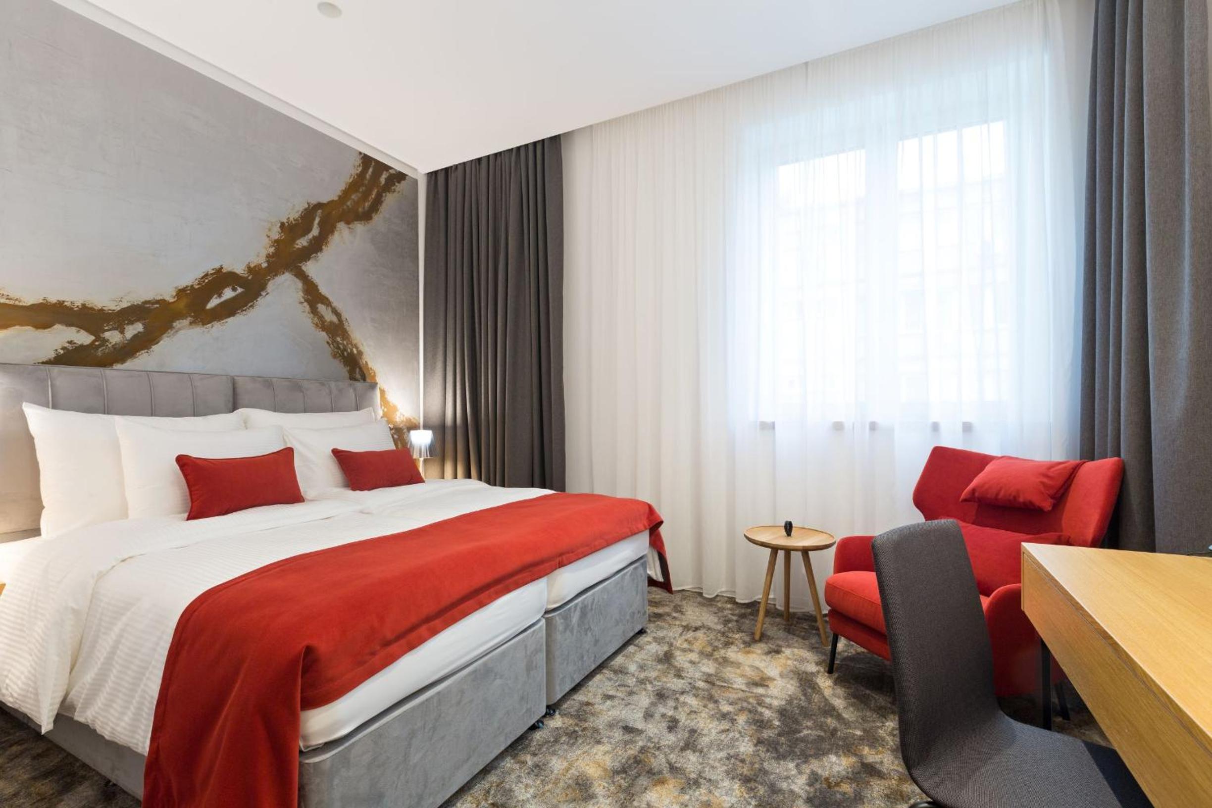 Superior Double or Twin Room - Photo 1