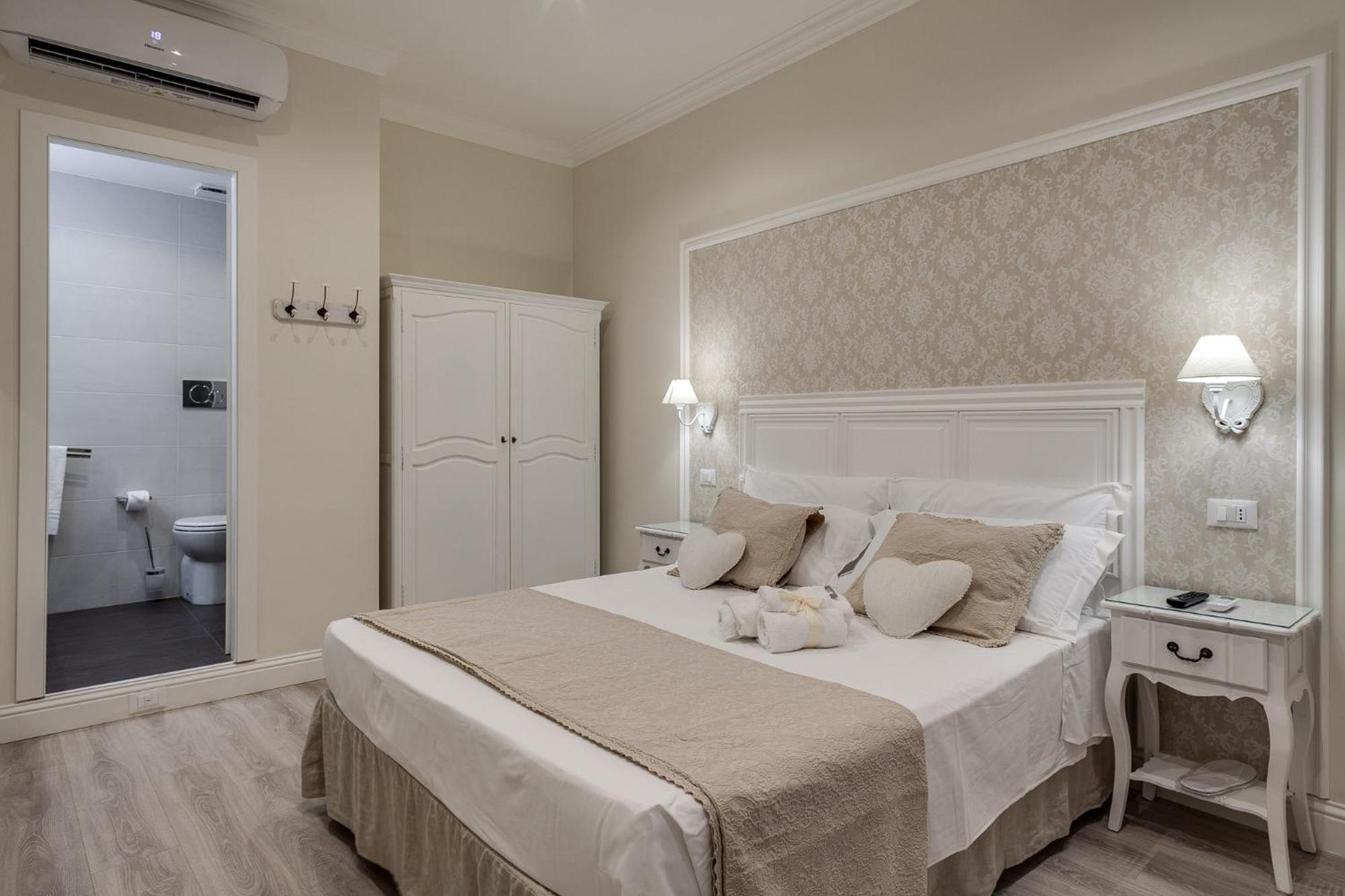Economy Triple Room photo 1