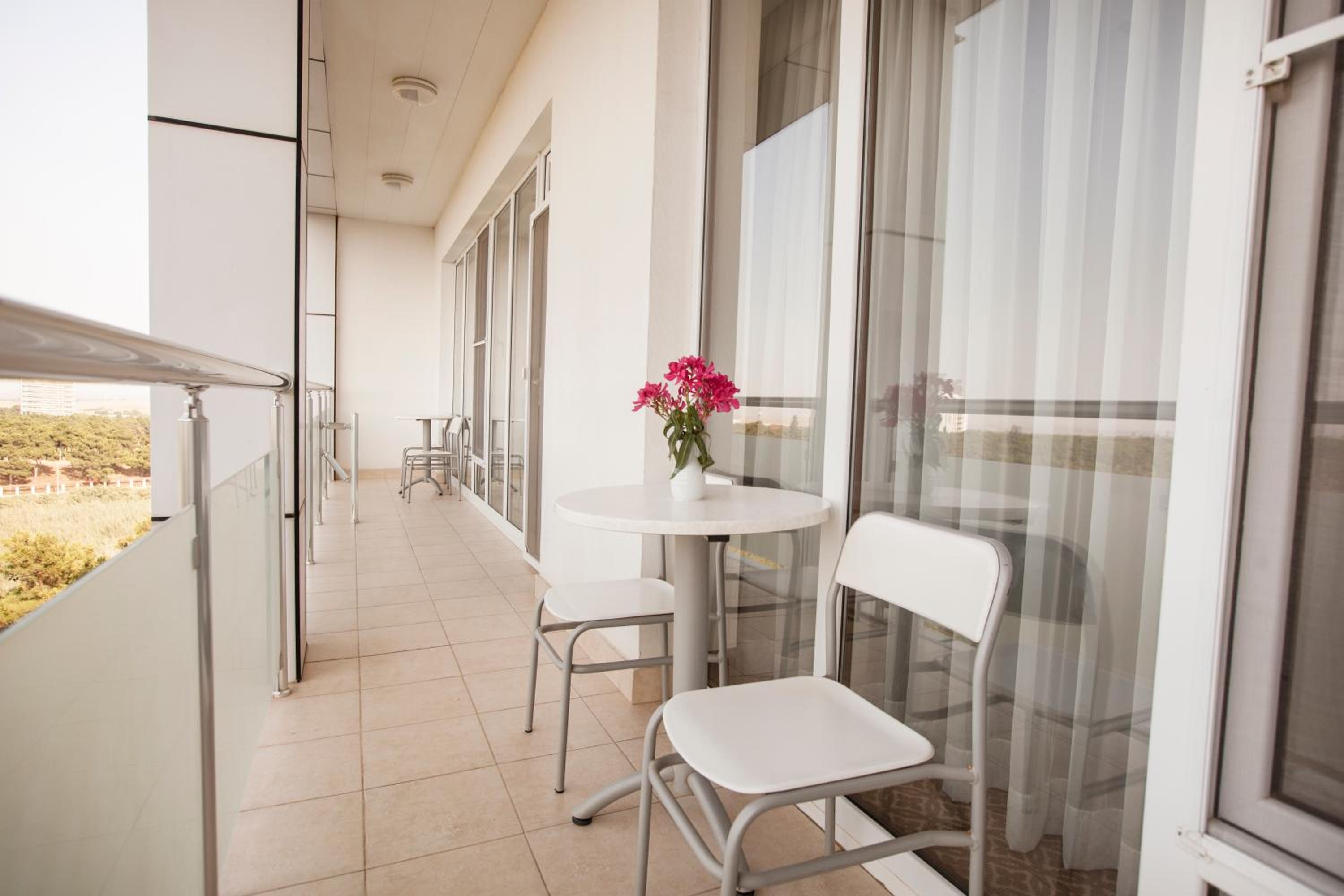 Executive Suite photo 2