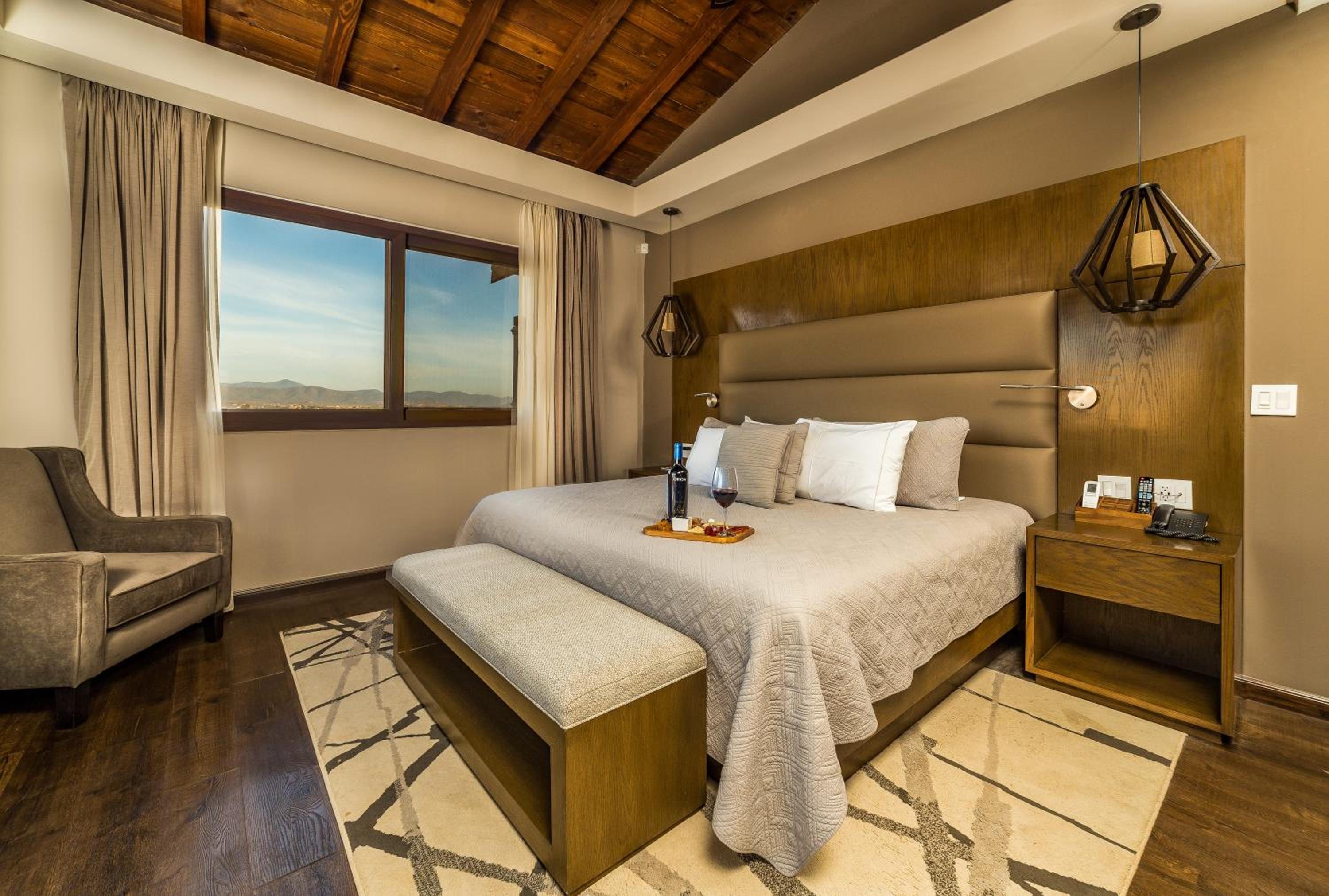 Junior Suite with King Bed