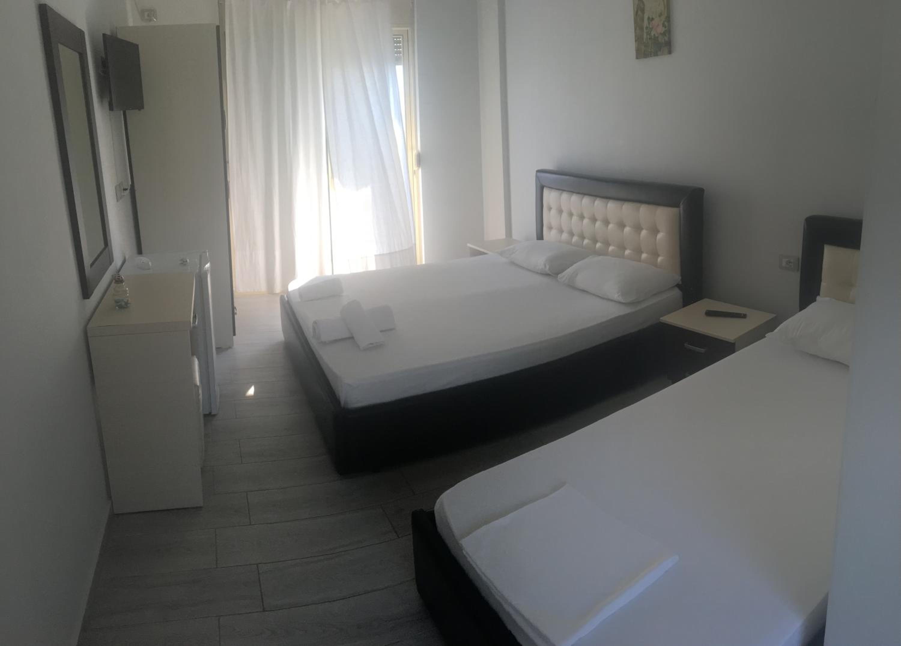 Triple Room with Sea View photo 2