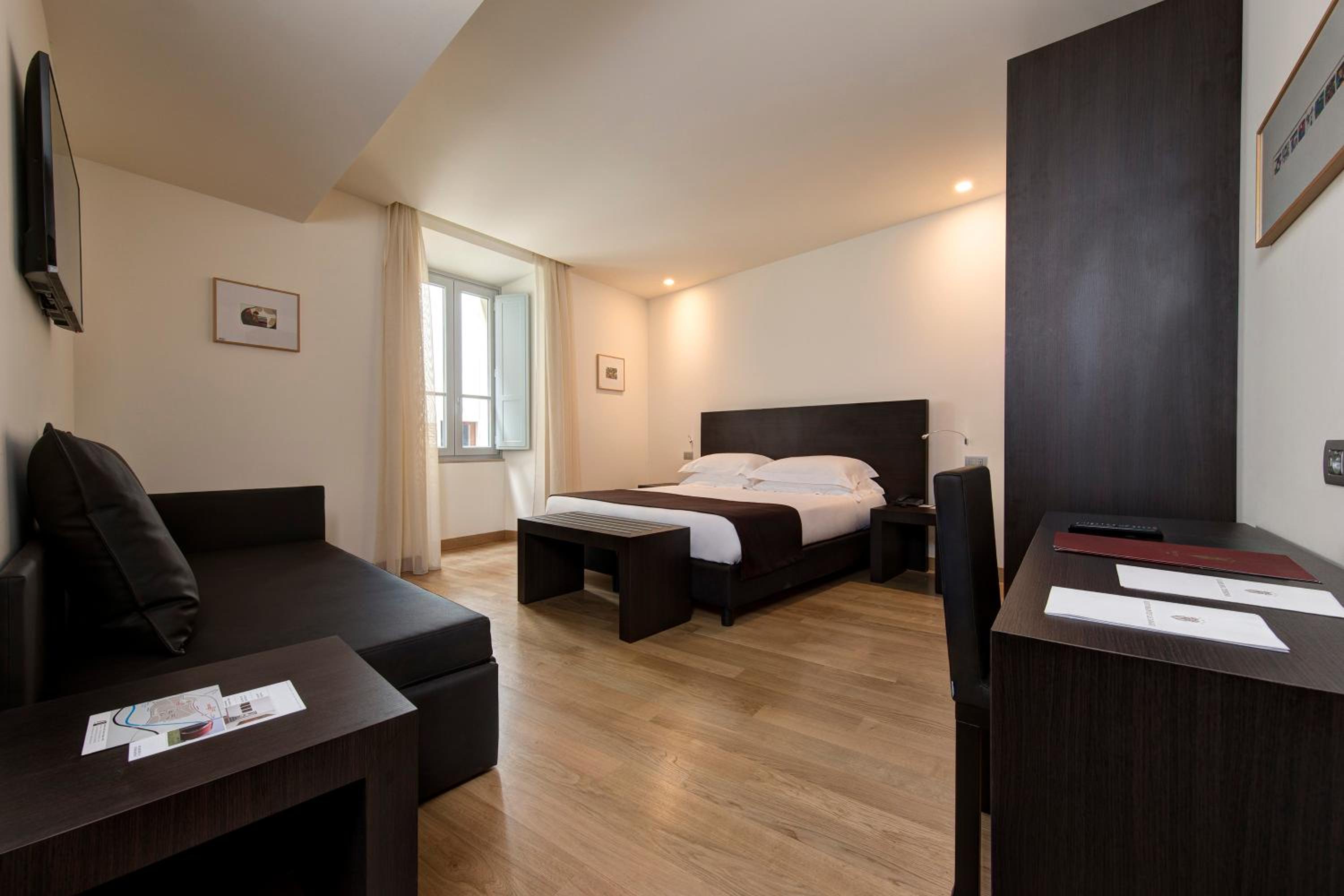 Superior Double Room - Photo 1