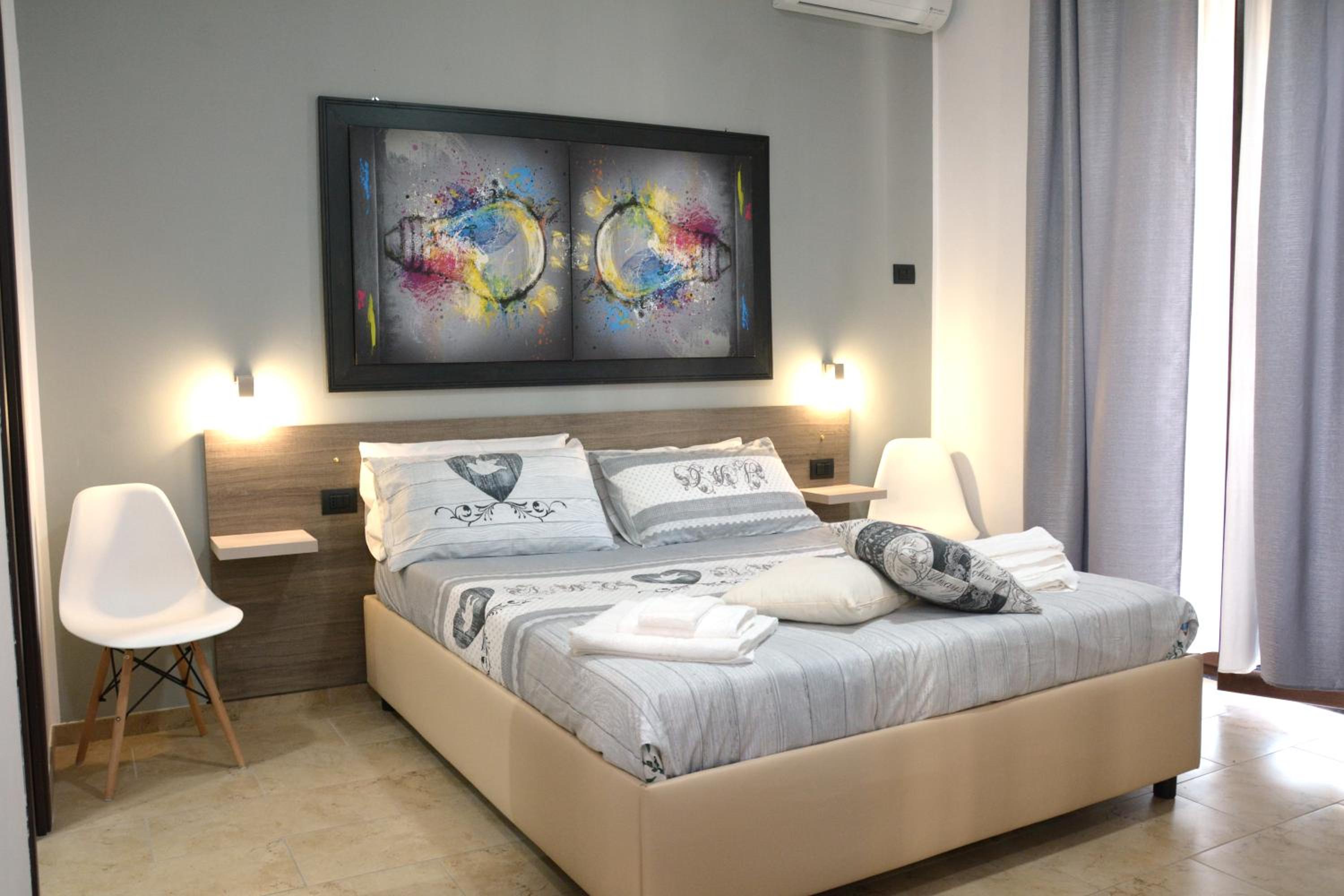 Standard Queen Room photo 1