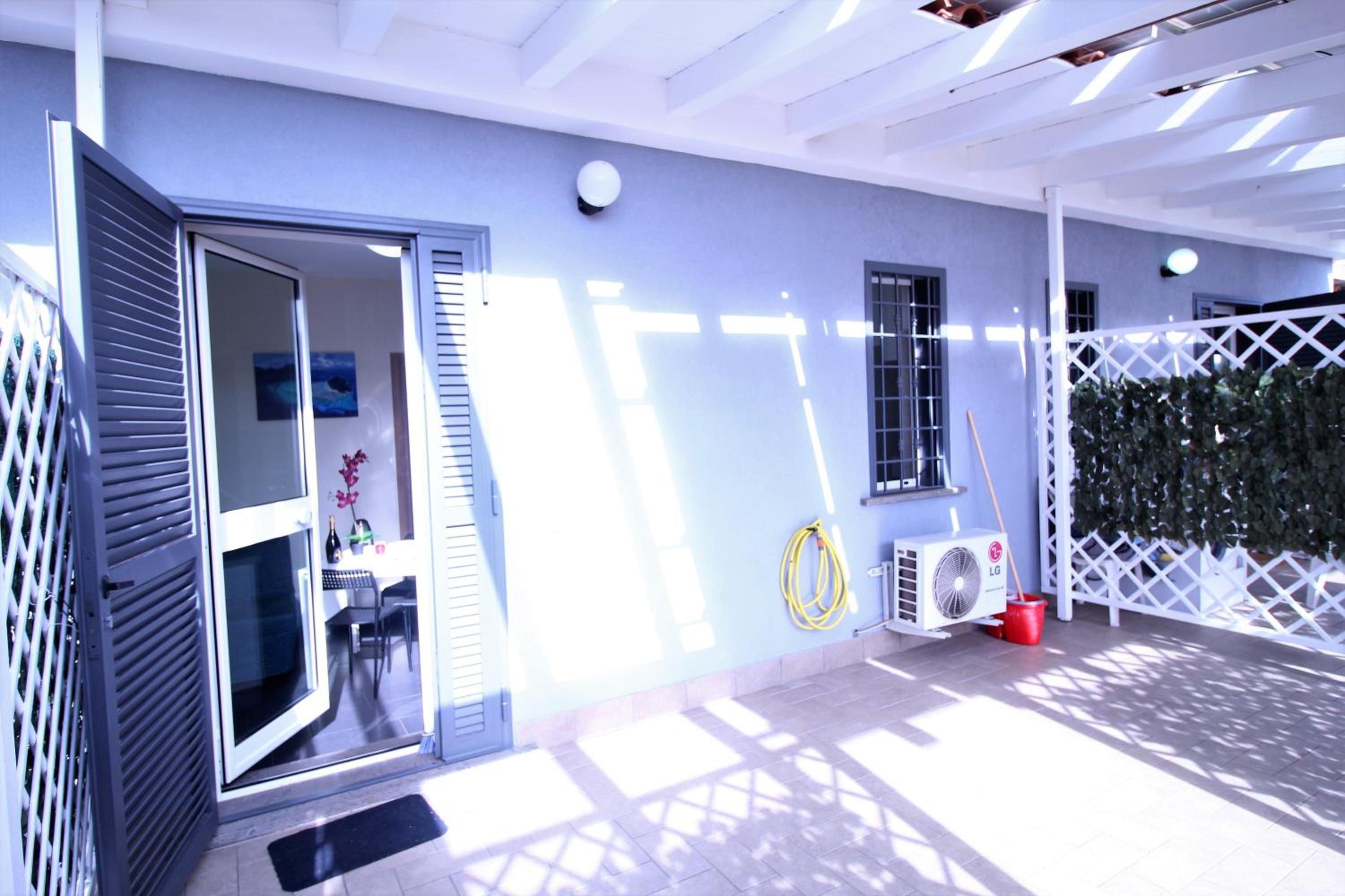 Apartment with Terrace photo 2