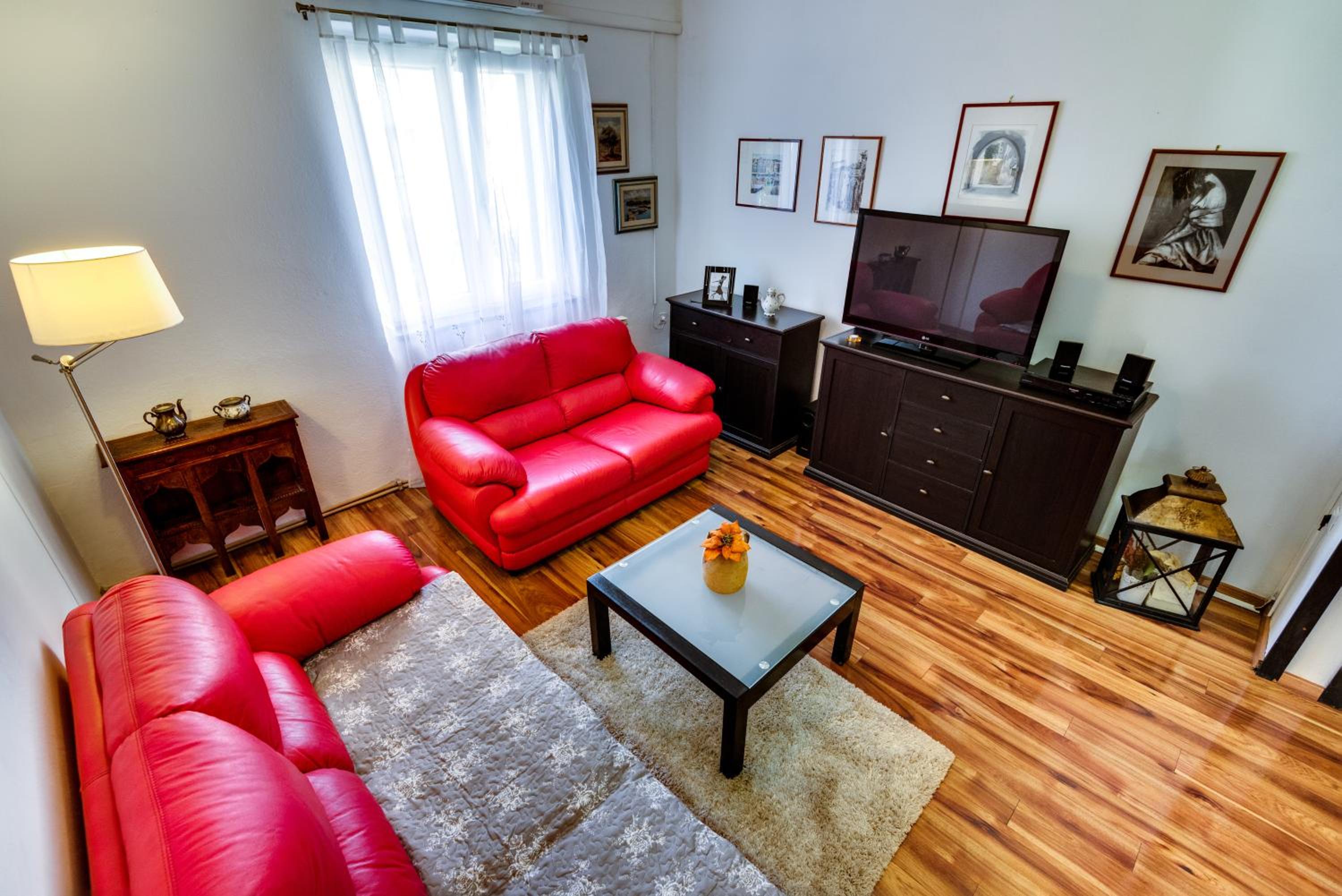 Two-Bedroom Townhouse photo 3