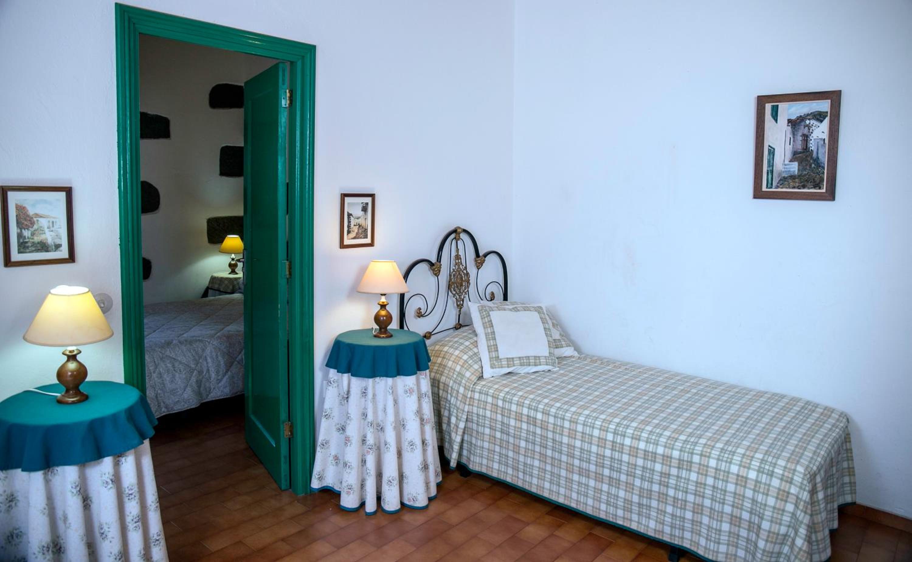 Apartamento de dos habitaciones con balcón