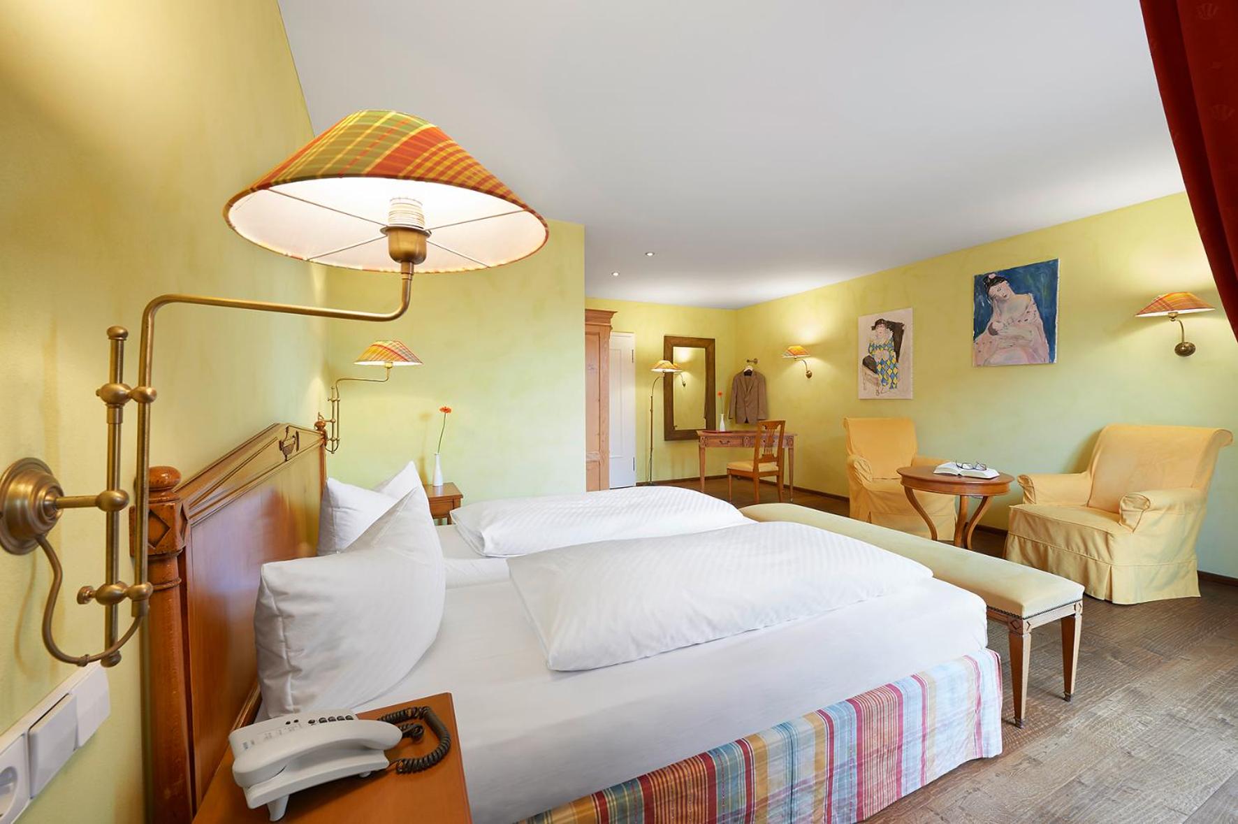 Double Room with Balcony - Photo 1