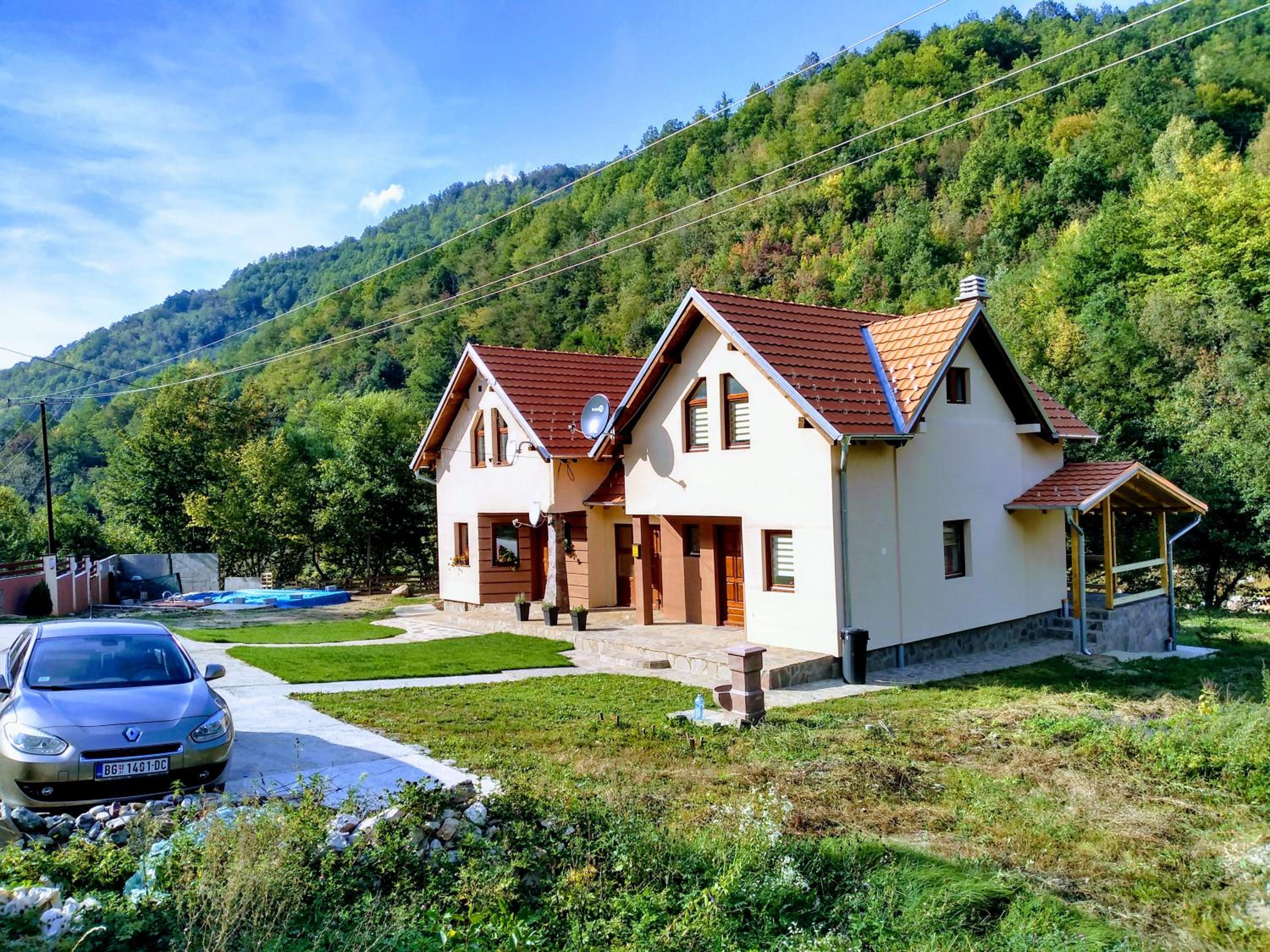 Villa photo 2