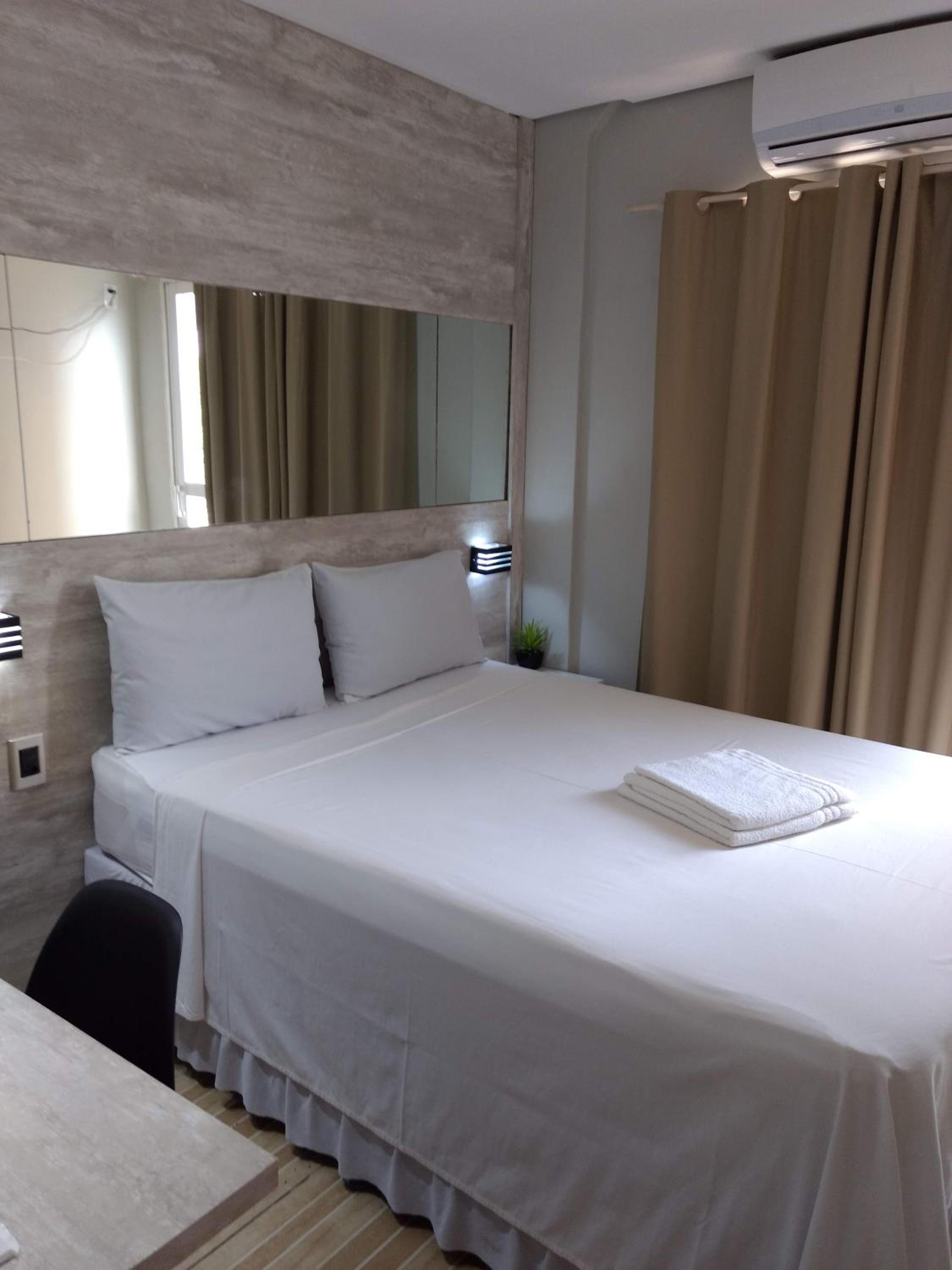 Double Room with Patio - Photo 1