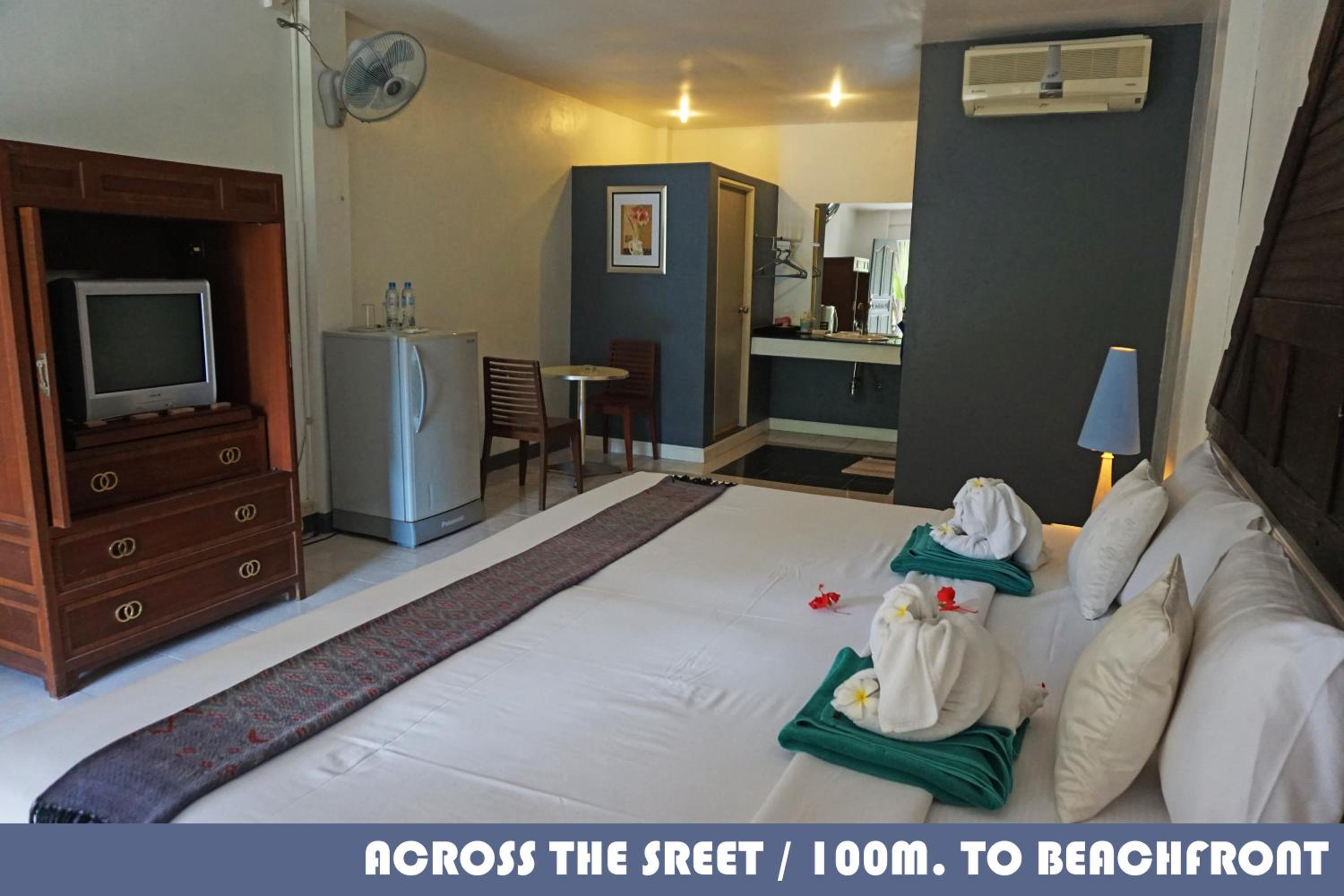Budget Double or Twin Room - Photo 10