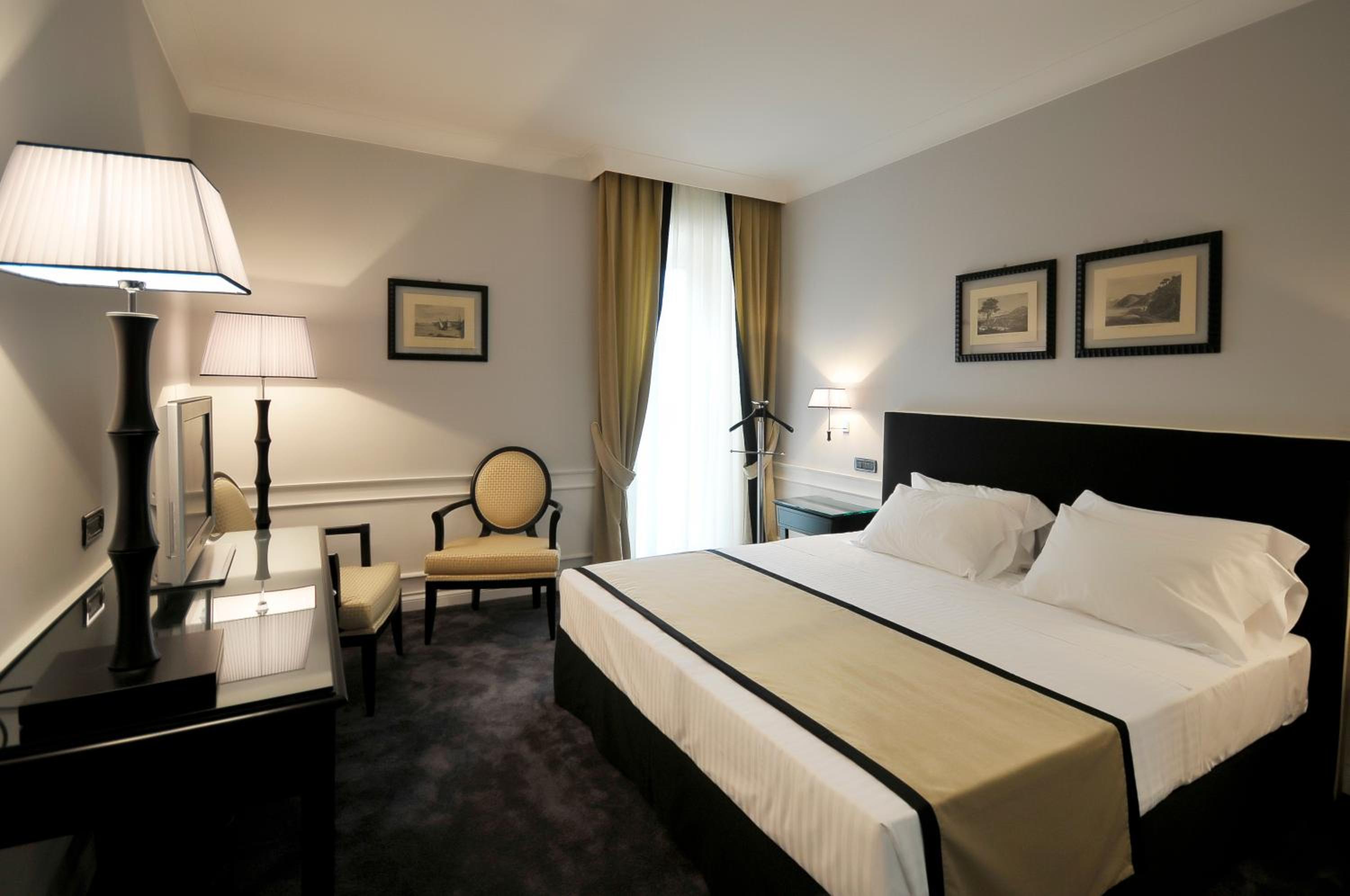 Executive Double Room - Photo 1