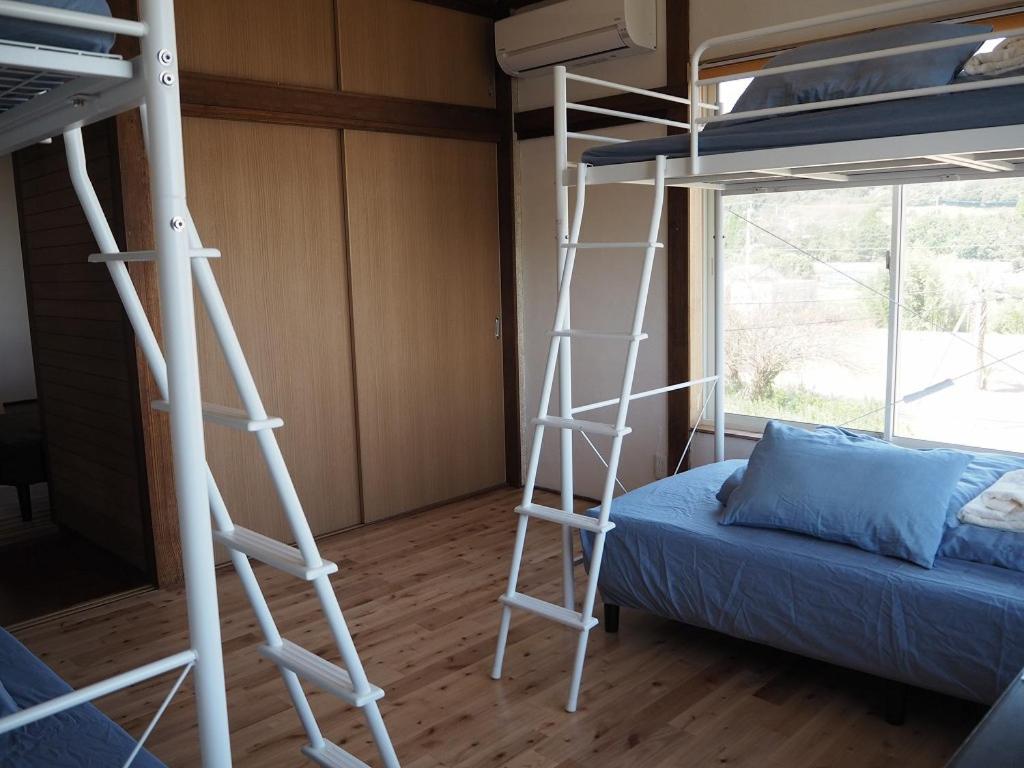 Quadruple Room with Sea View