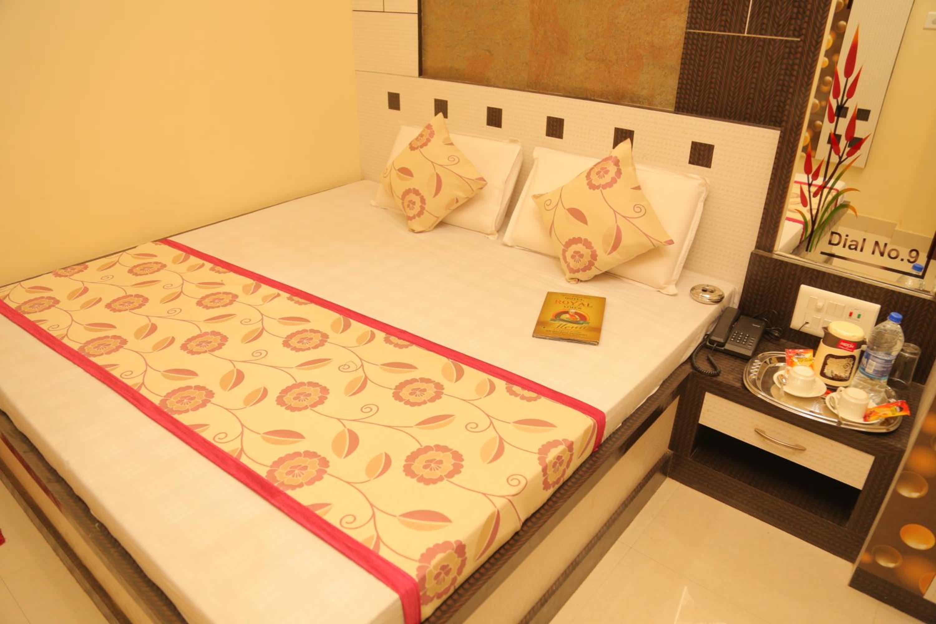 Deluxe Double Room photo 3