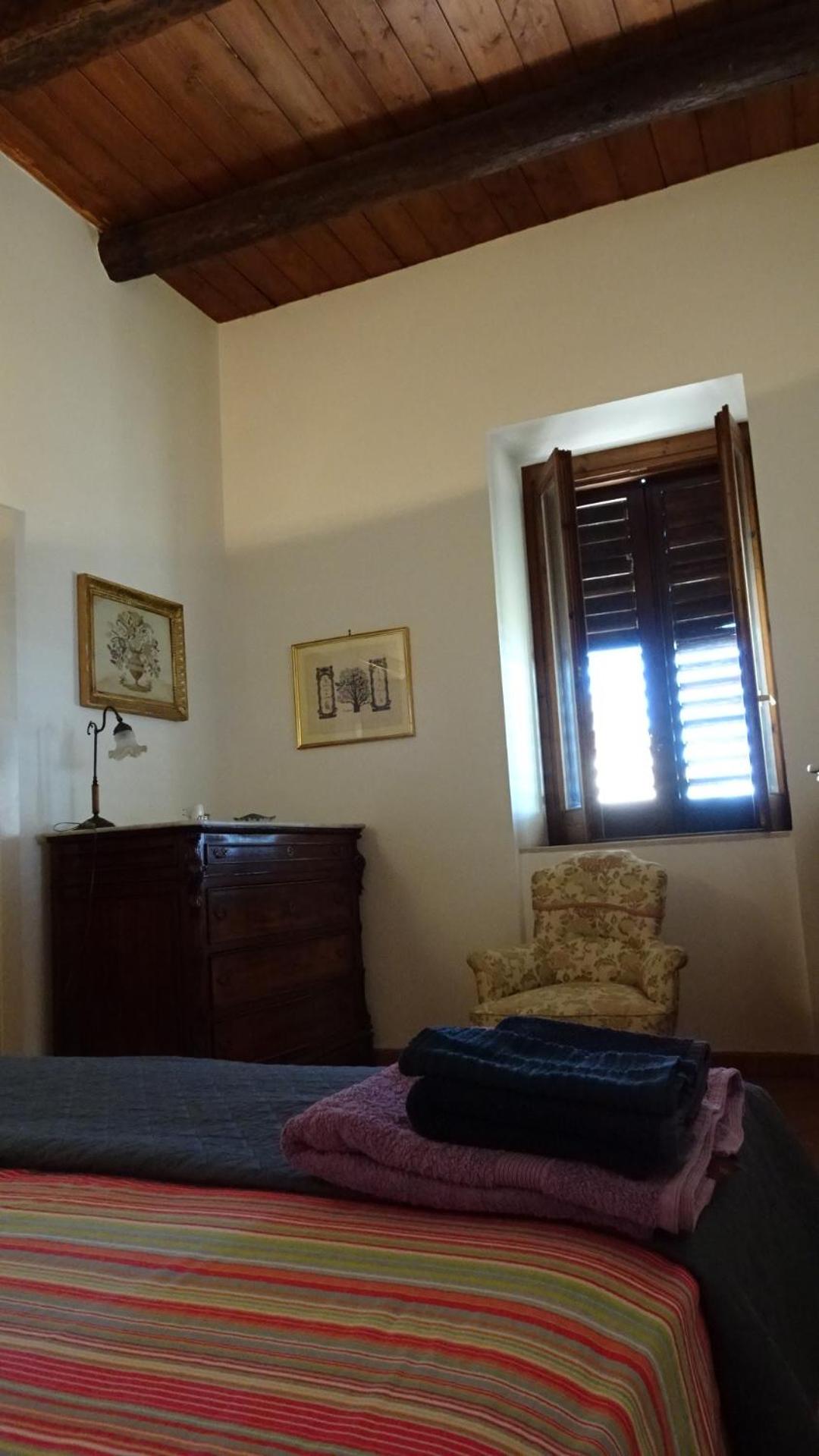 Four-Bedroom House photo 1
