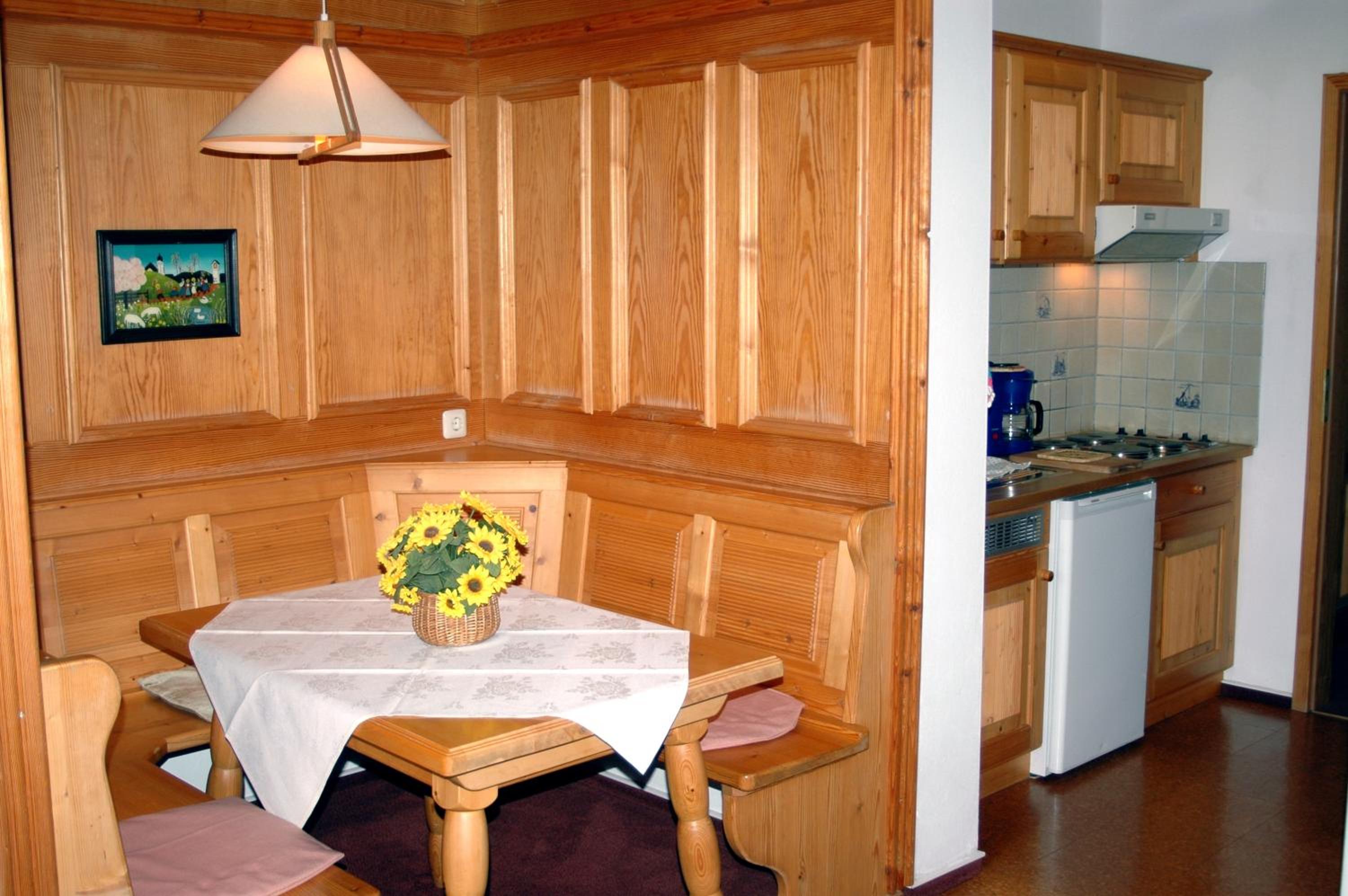 One-Bedroom Apartment photo 2