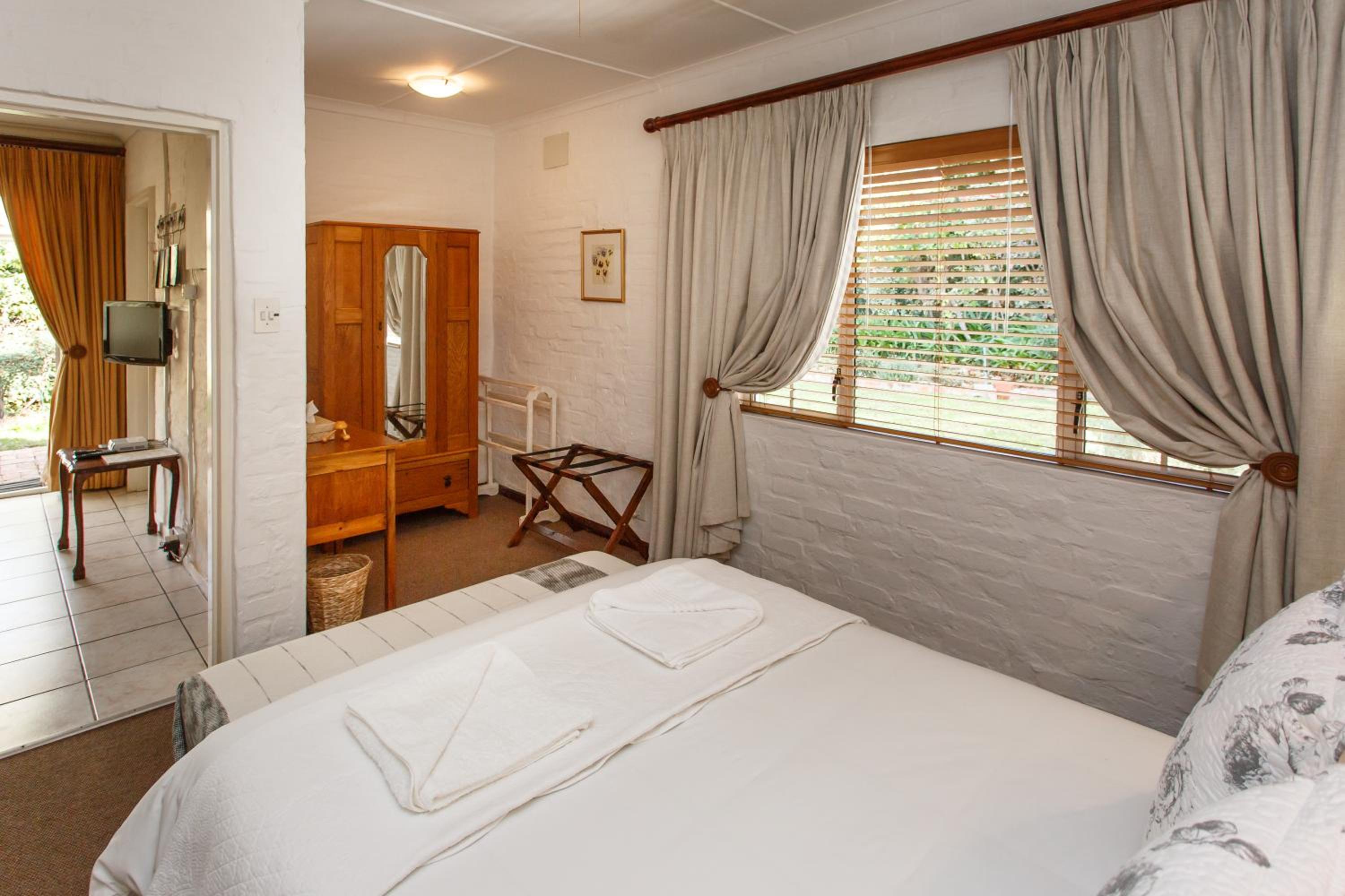 Deluxe Suite - 1 photo 2