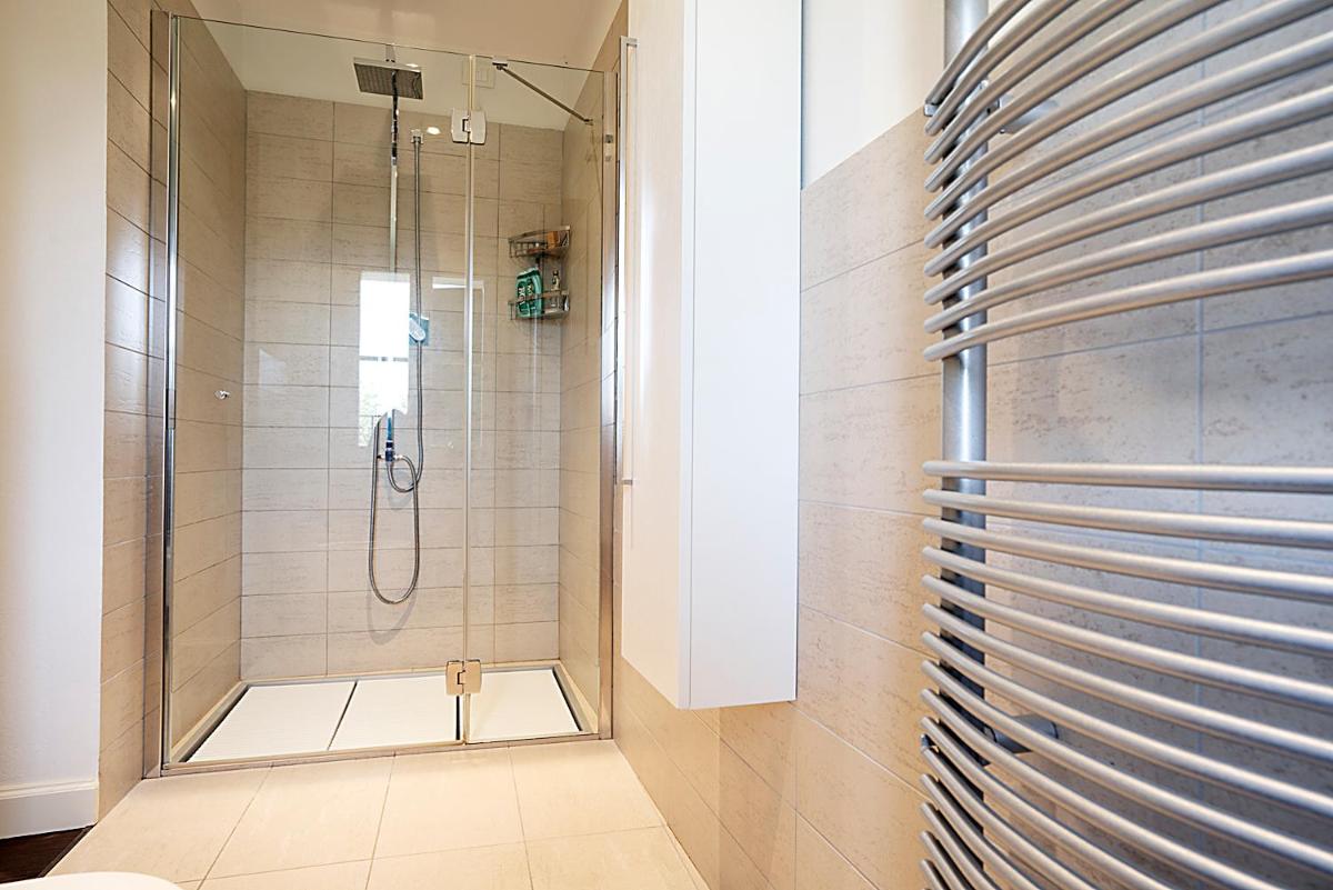 Double or Twin Room with Private External Bathroom photo 1